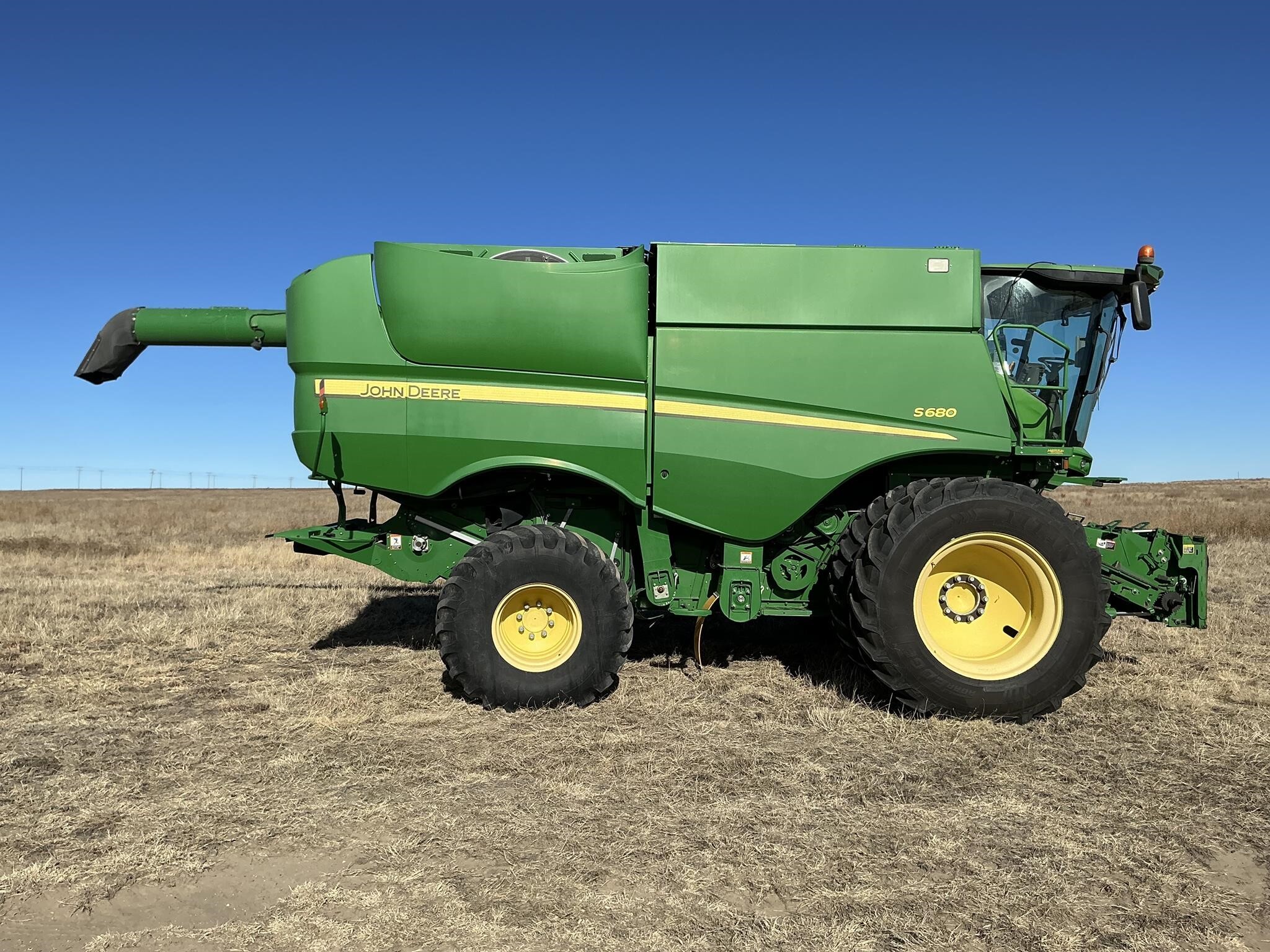 2013 John Deere S680 Combine
