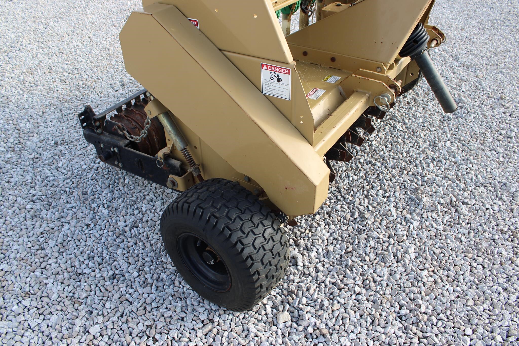  Land Pride OS1548 Drill