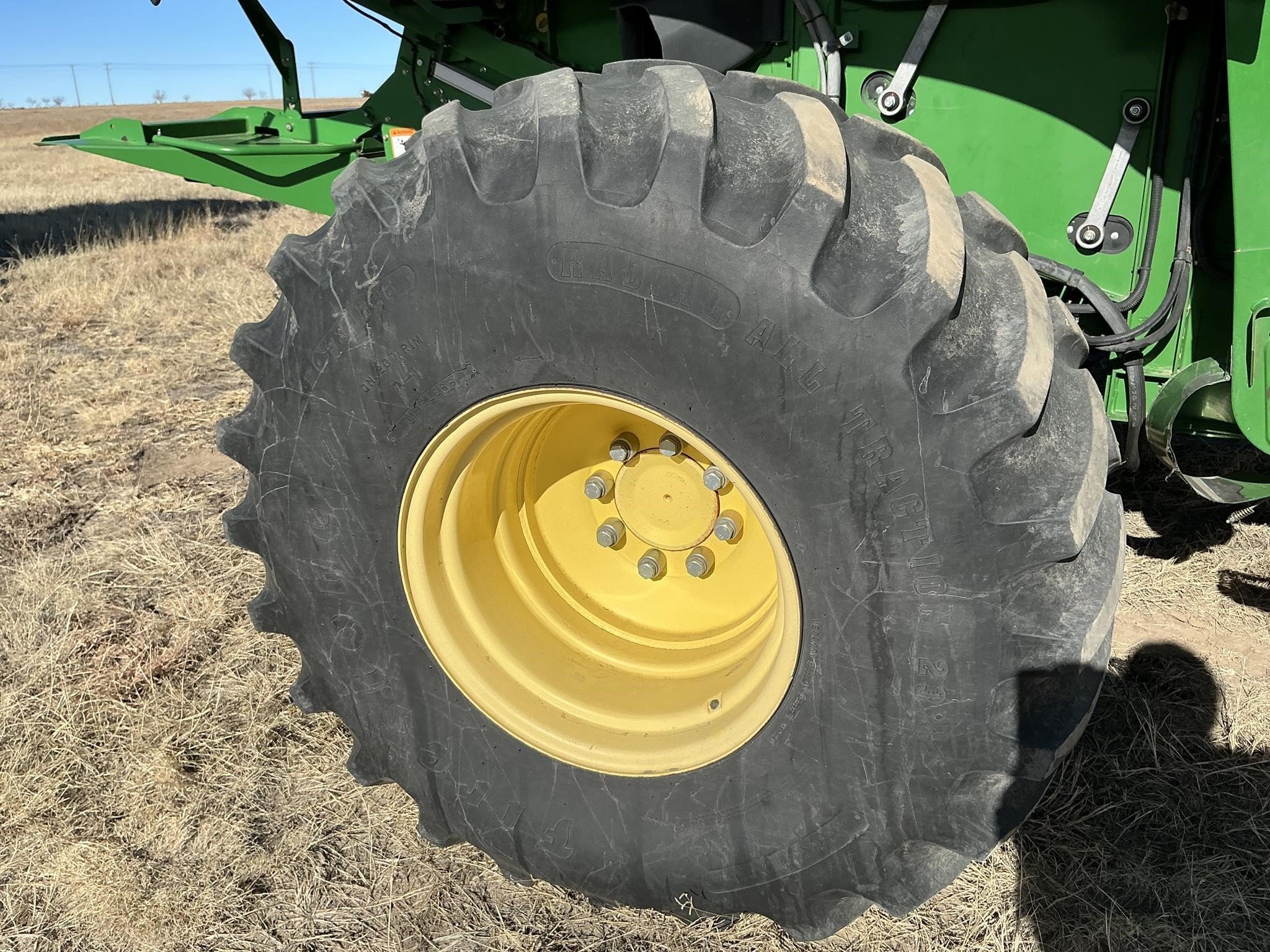 2013 John Deere S680 Combine