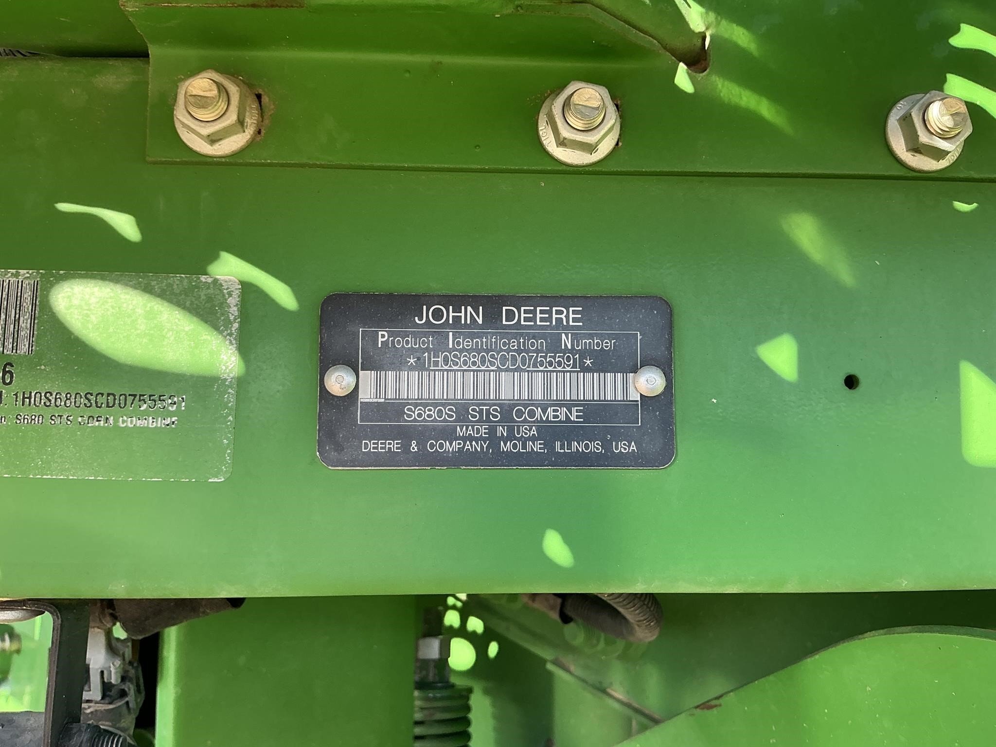 2013 John Deere S680 Combine
