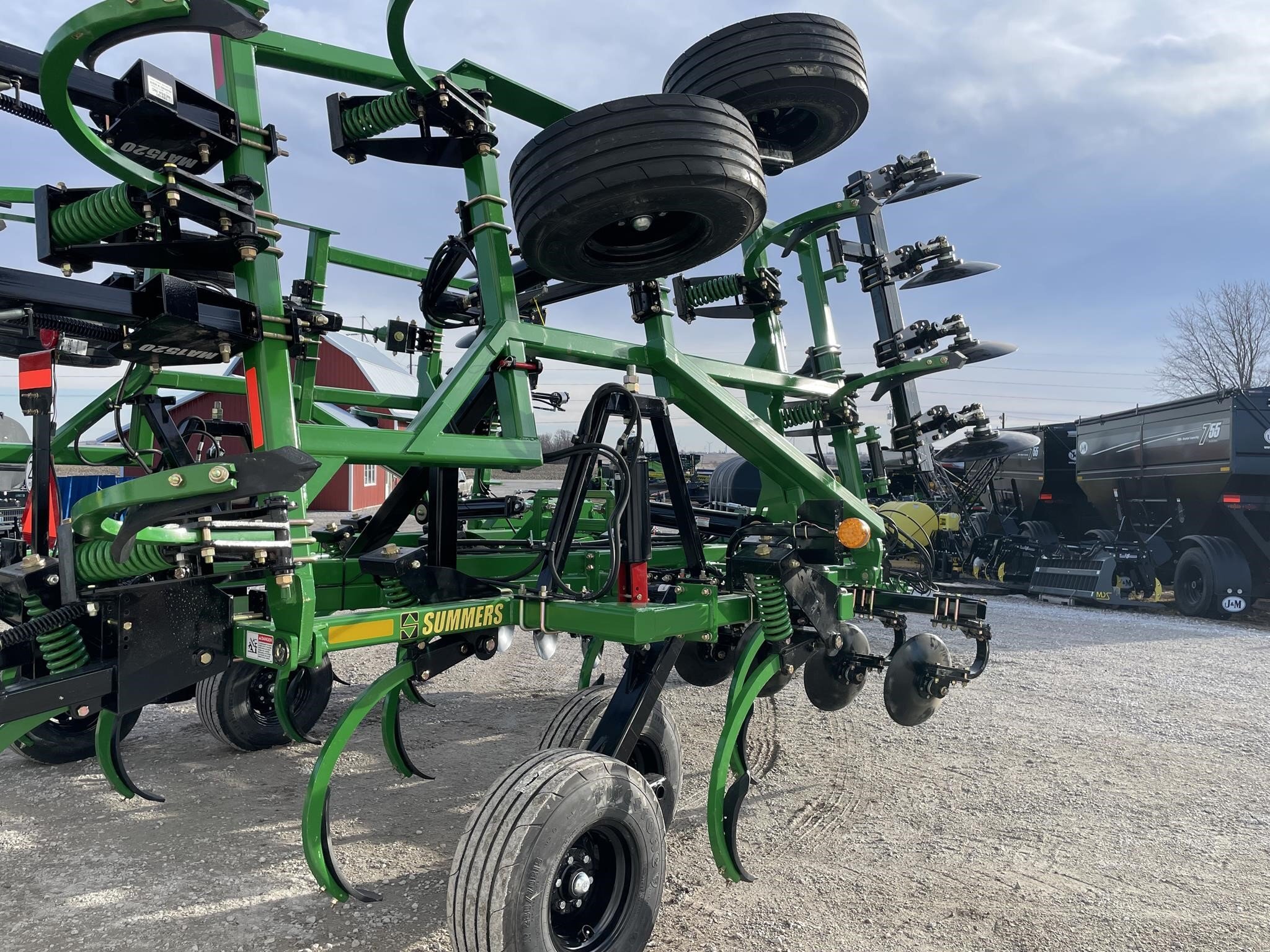 2025 Summers Manufacturing DC2835 Disk Chisel - $108,000 | Machinery Pete