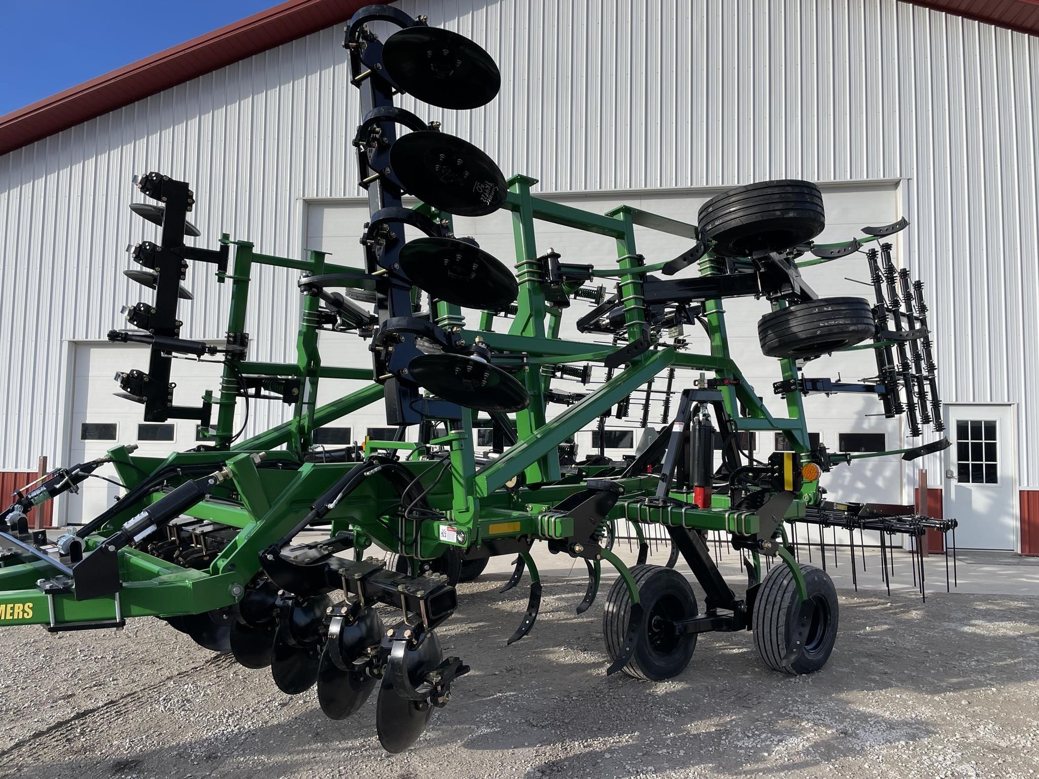 2025 Summers Manufacturing DC2835 Disk Chisel - $108,000 | Machinery Pete