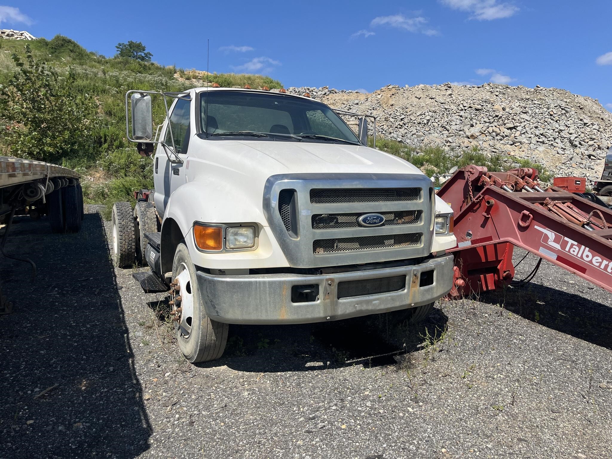 2004 Ford F-650 Pickup