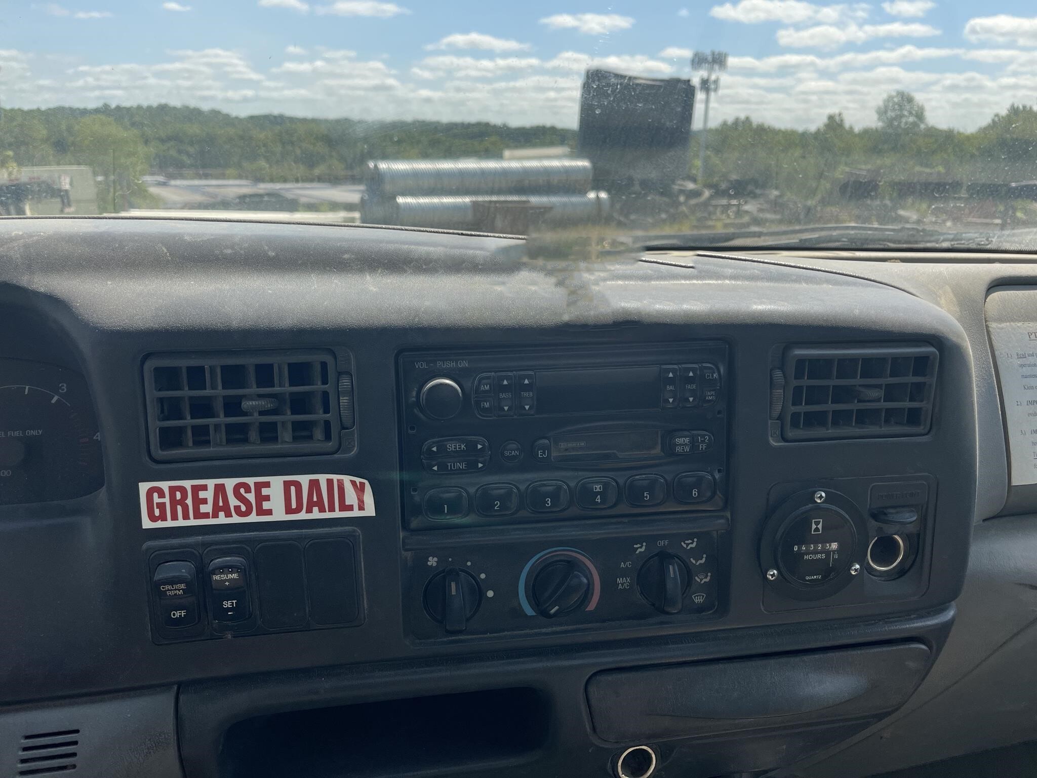 2004 Ford F-650 Pickup