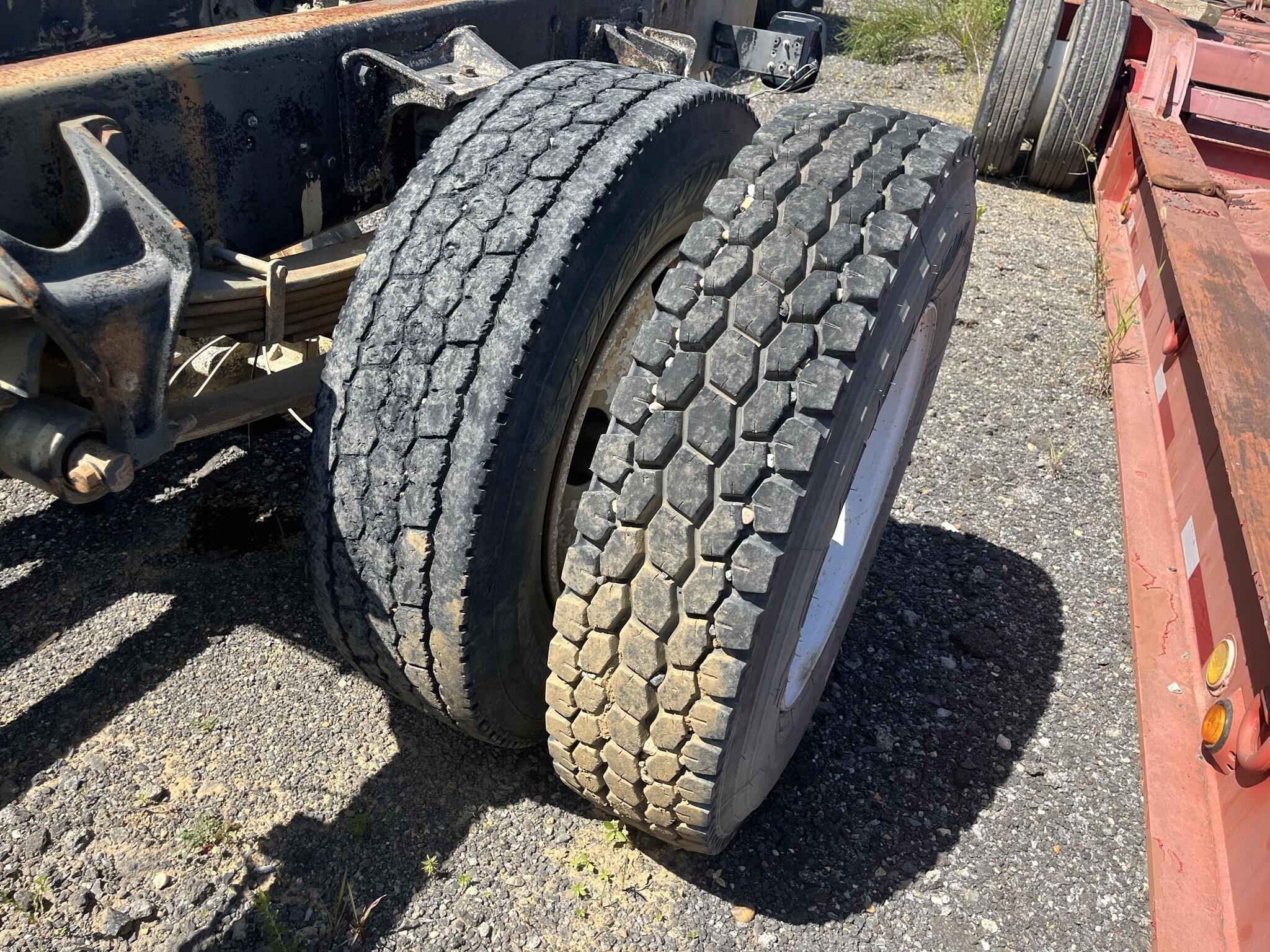 2004 Ford F-650 Pickup