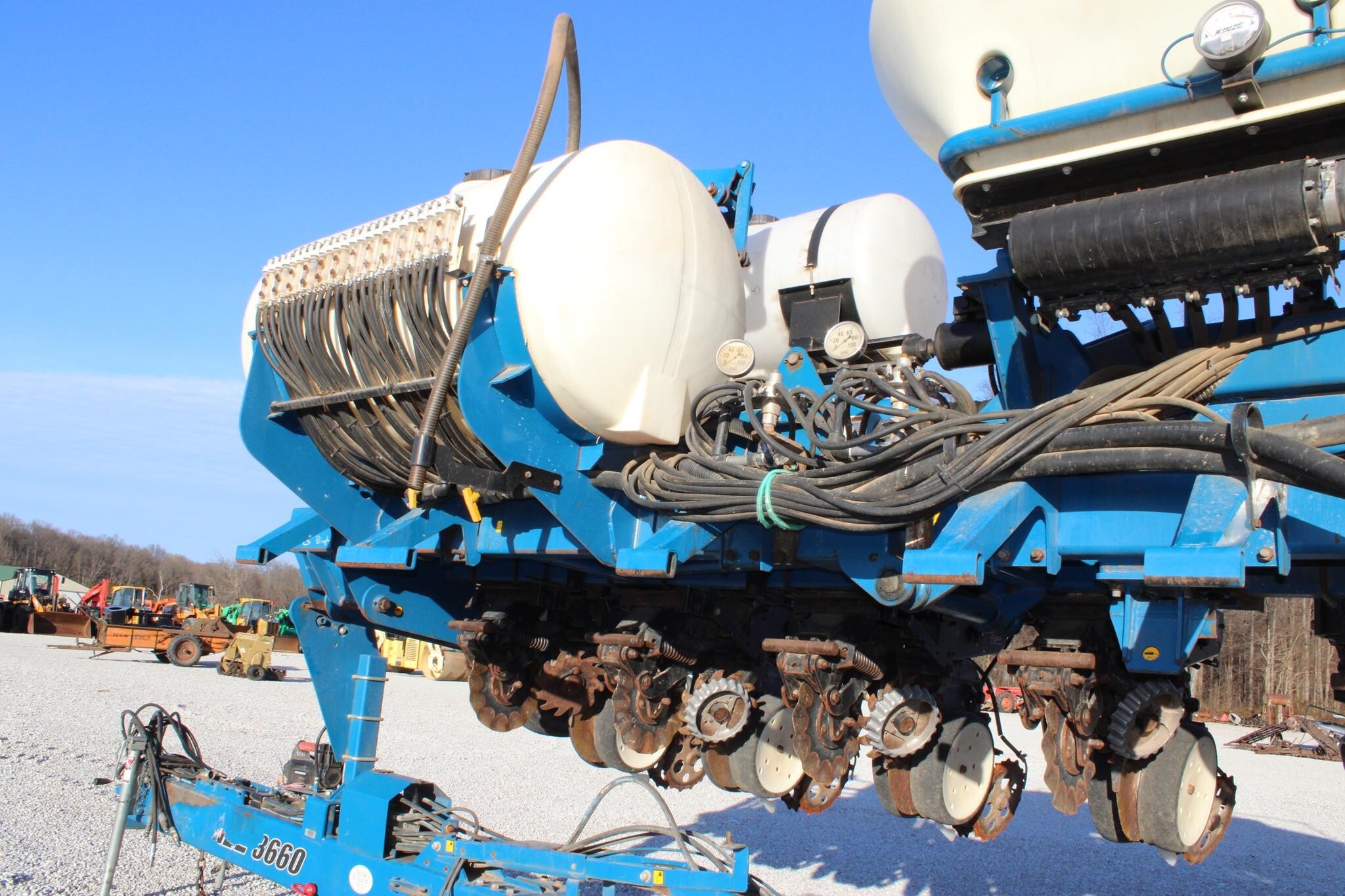 2012 Kinze 3660 Planter