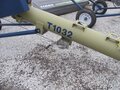  Harvest International T1032 Augers and Conveyor