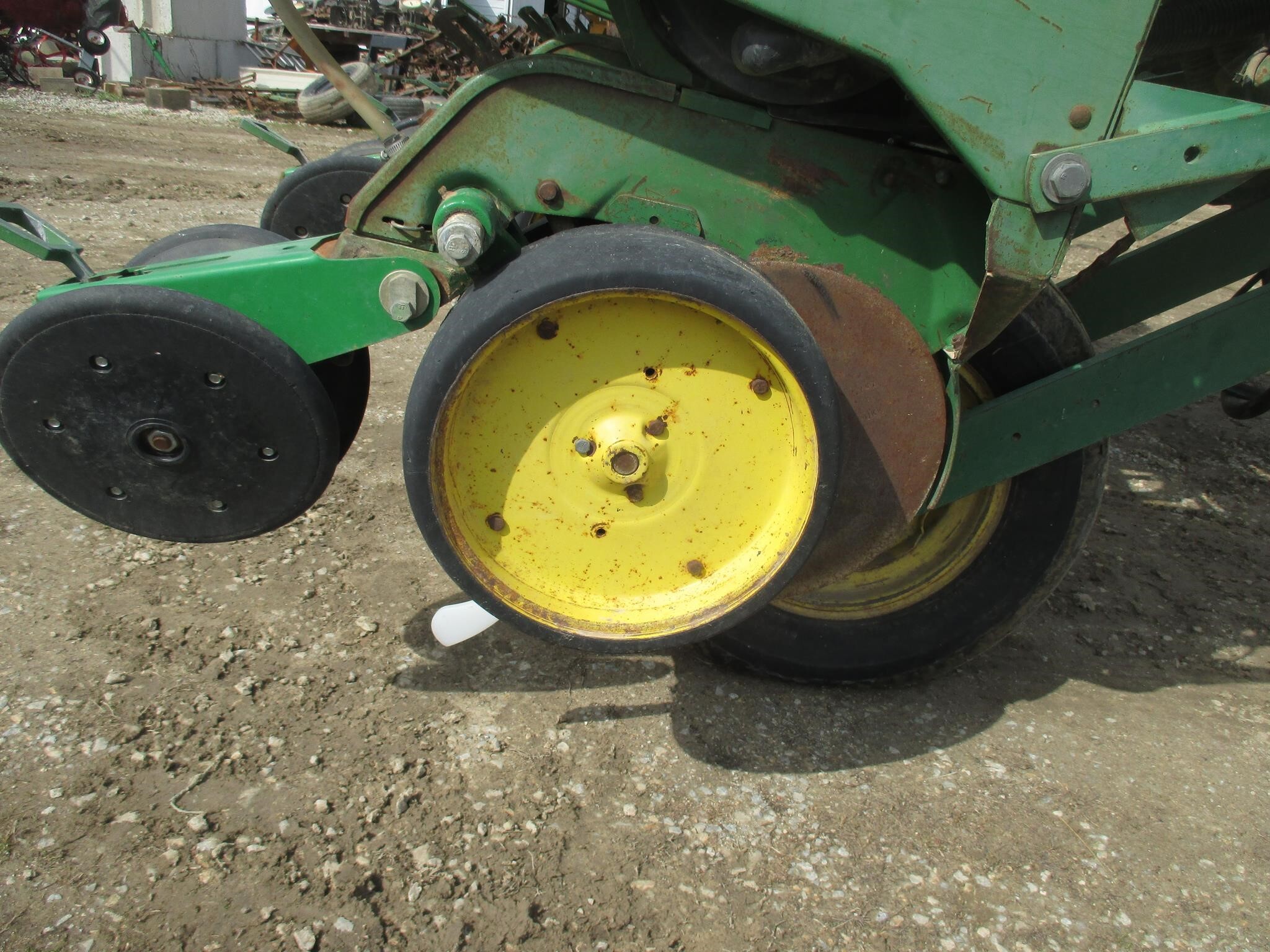  John Deere 7200 Planter