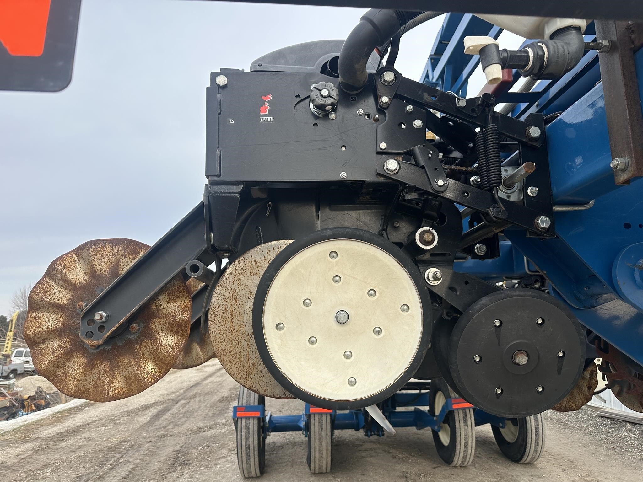 2012 Kinze 3660 ASD Planter