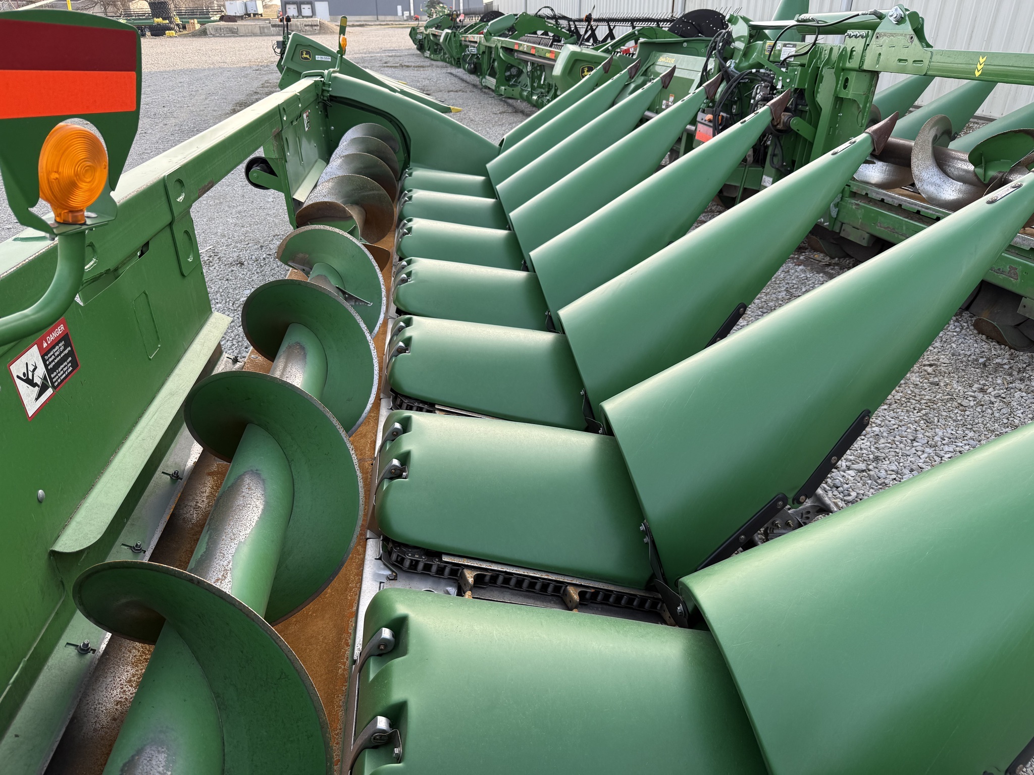 2014 John Deere 608C Corn Head