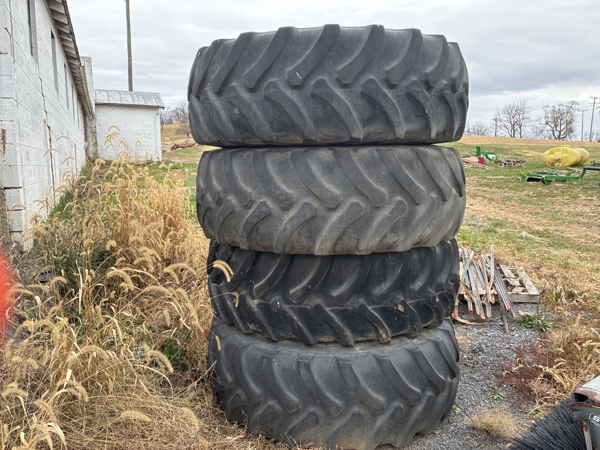  Goodyear 620/70R46 Wheels / Tires / Track