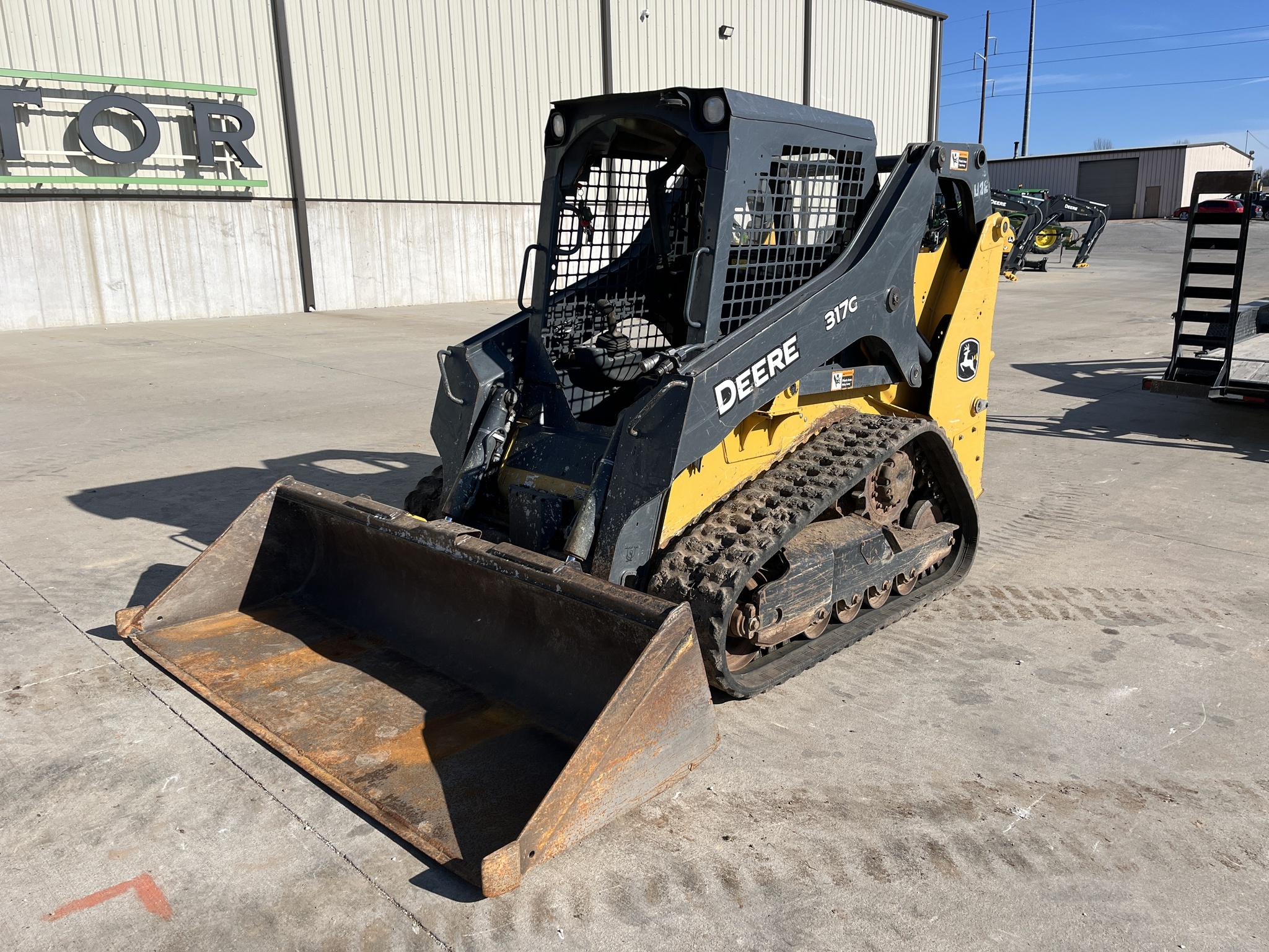 2017 Deere 317G Skid Steer