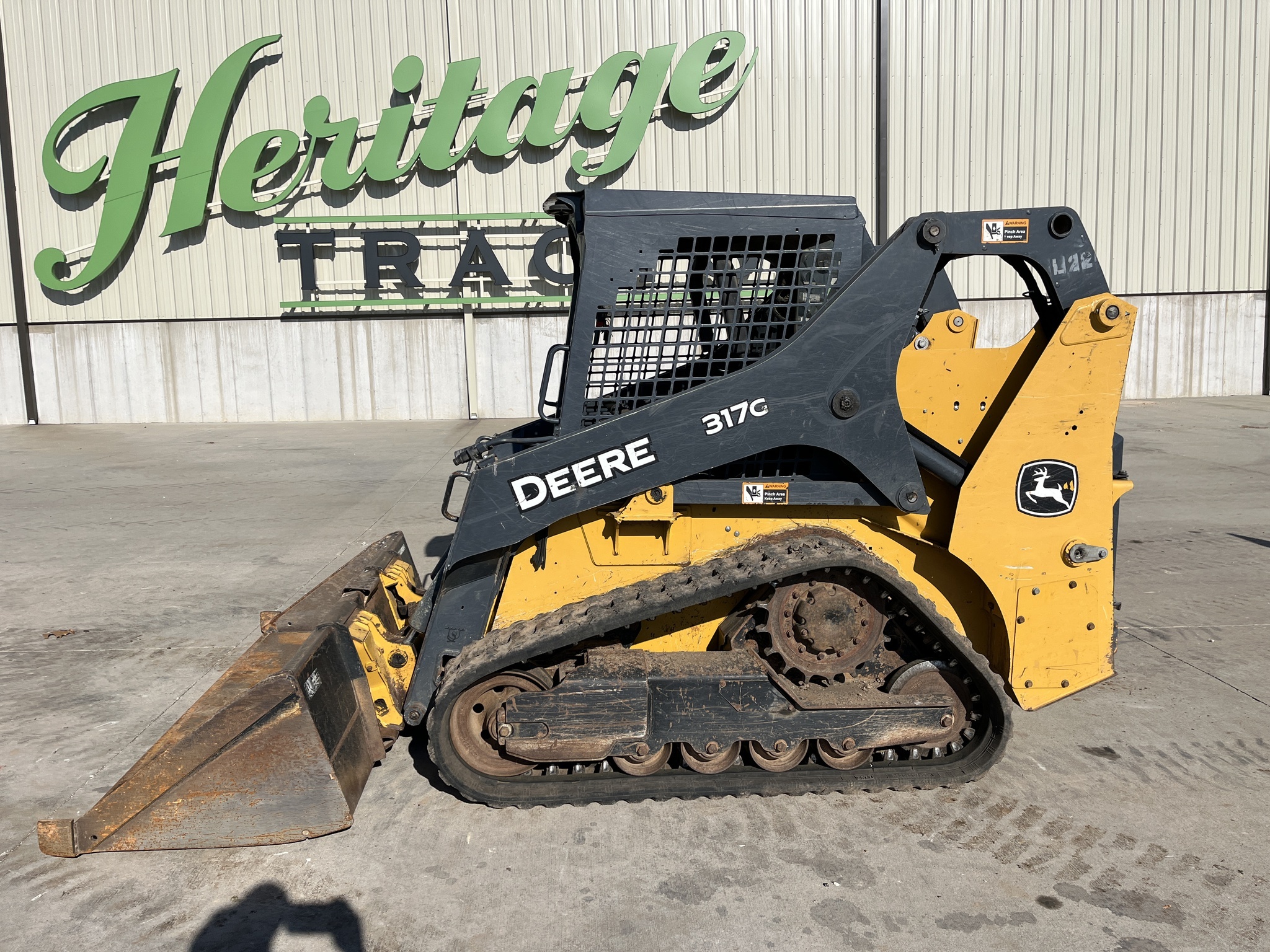 2017 Deere 317G Skid Steer
