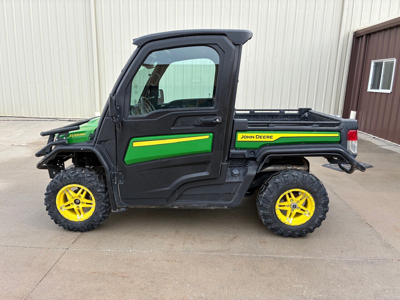 2022 John Deere XUV 835M ATVs and Utility Vehicle