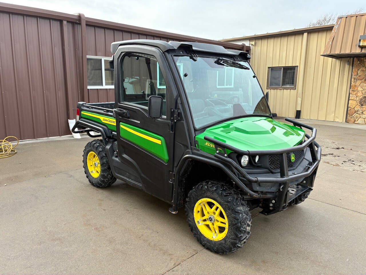 2022 John Deere XUV 835M ATVs and Utility Vehicle
