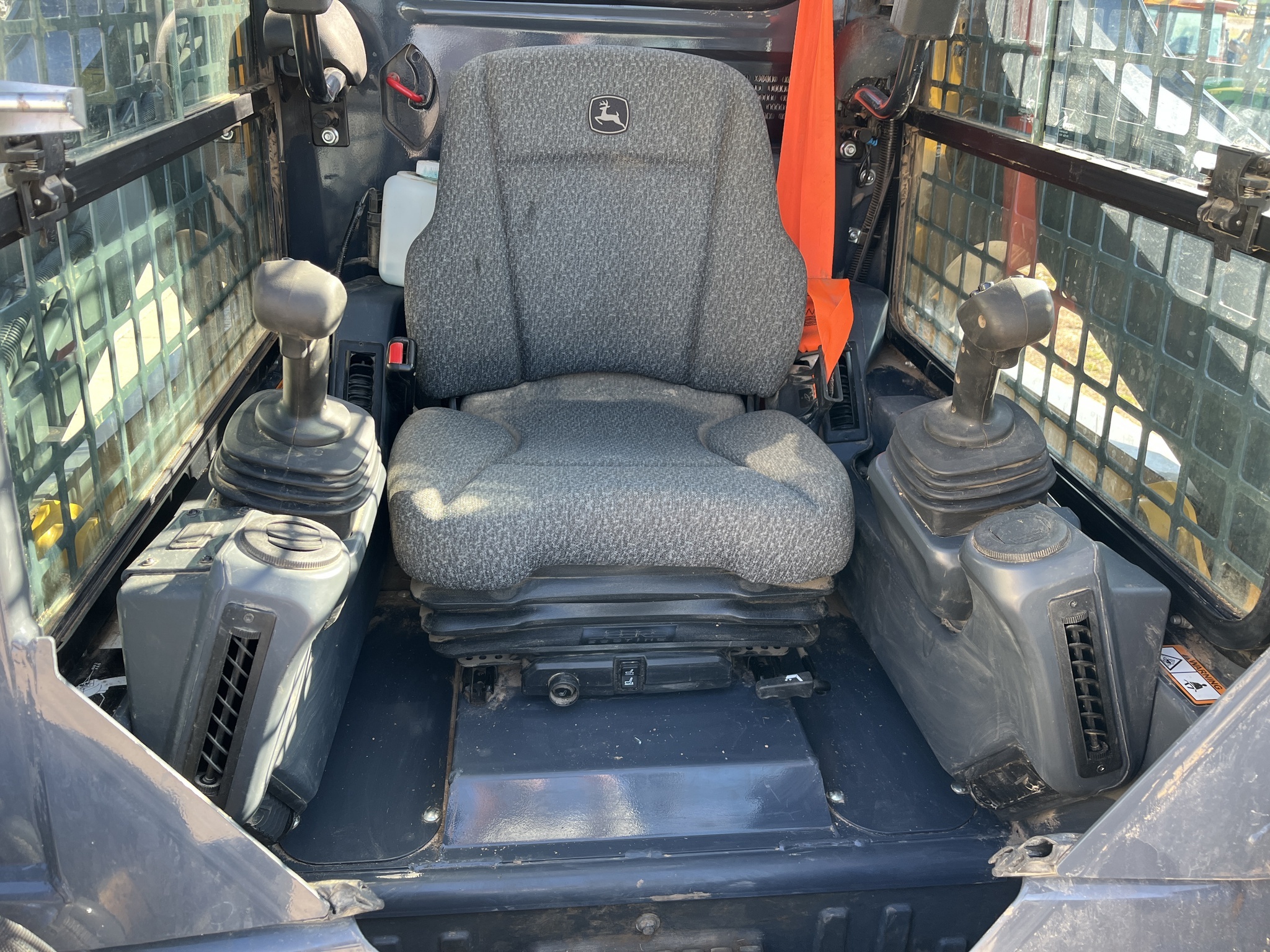 2024 Deere 317G Skid Steer