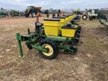 2004 John Deere 1700 Planter