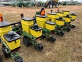 2004 John Deere 1700 Planter
