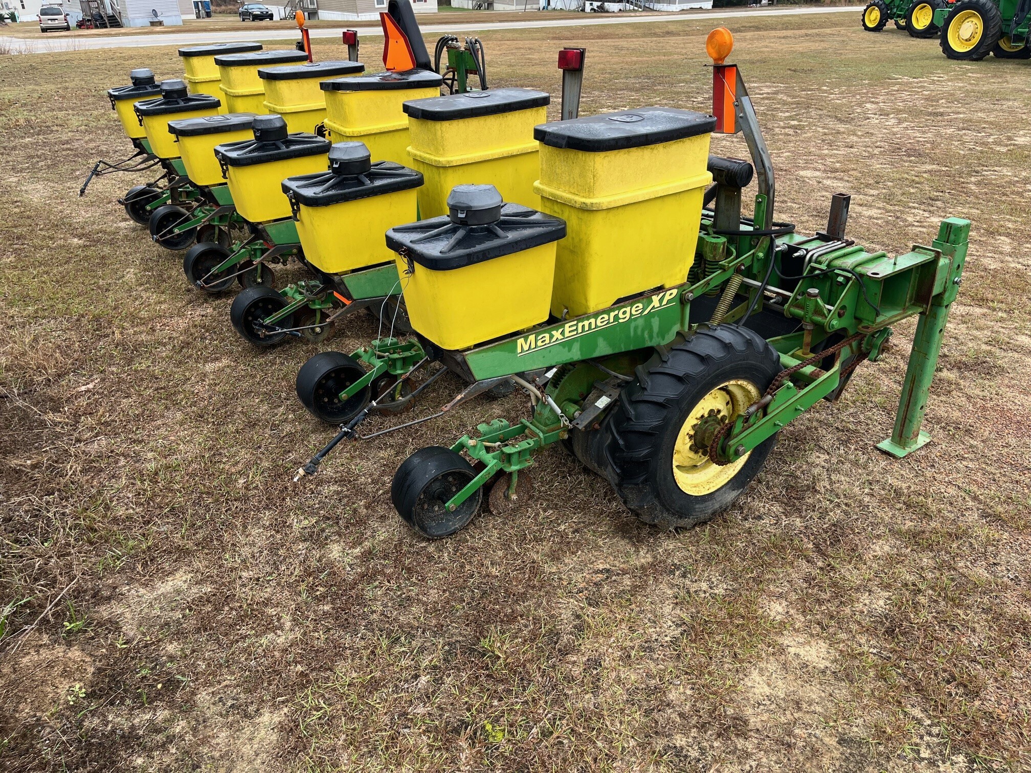 2004 John Deere 1700 Planter