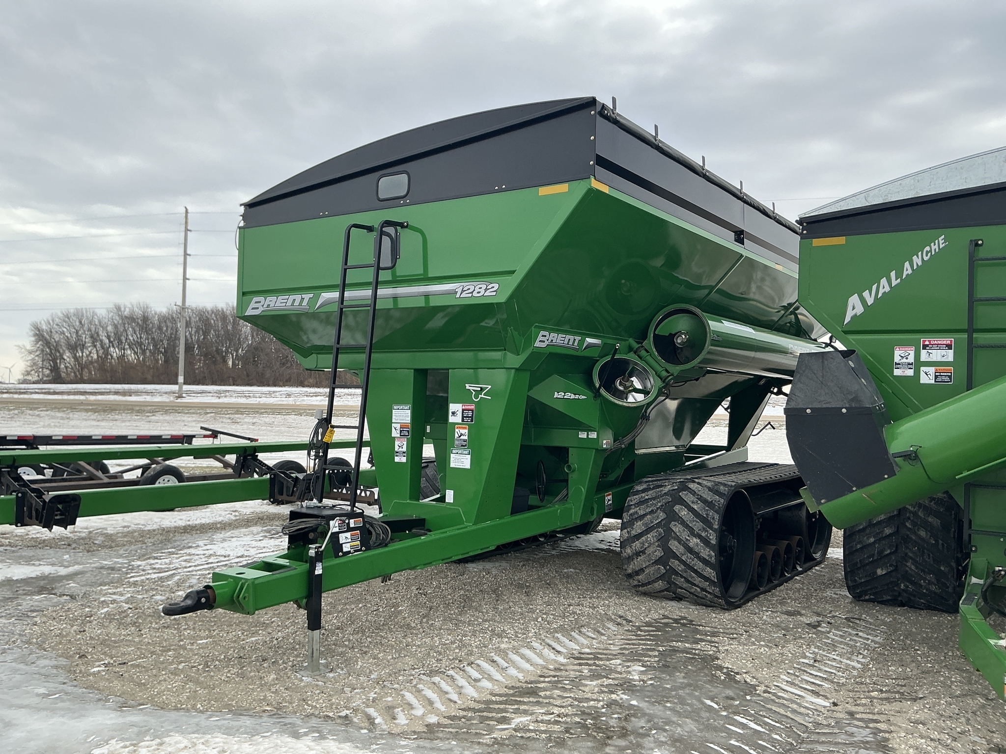 2015 Brent 1282 Grain Cart