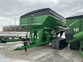 2015 Brent 1282 Grain Cart