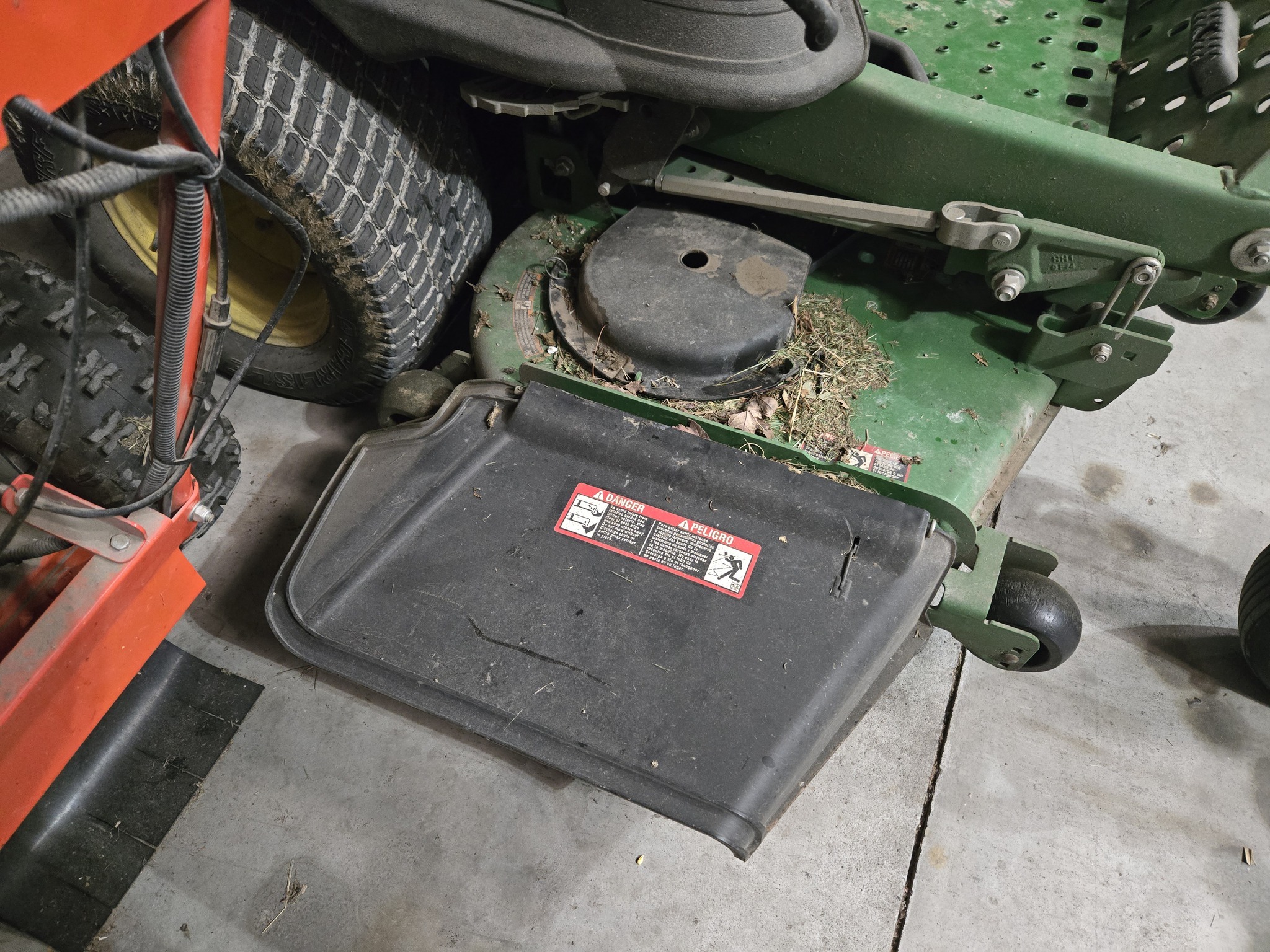 2020 John Deere Z930R Lawn Mower