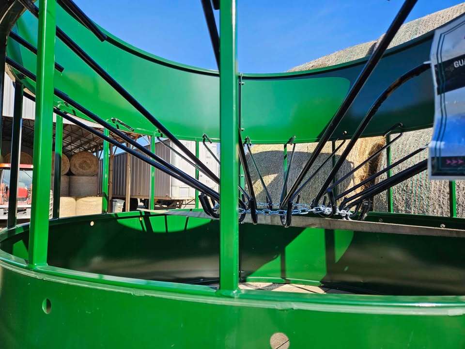 2025 Arrowquip Guardian Feed Bin