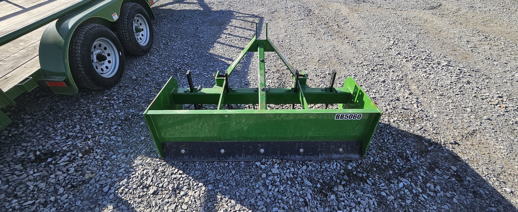 2022 Frontier BB5060 Blade