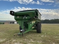 2013 J&M 875 Grain Cart