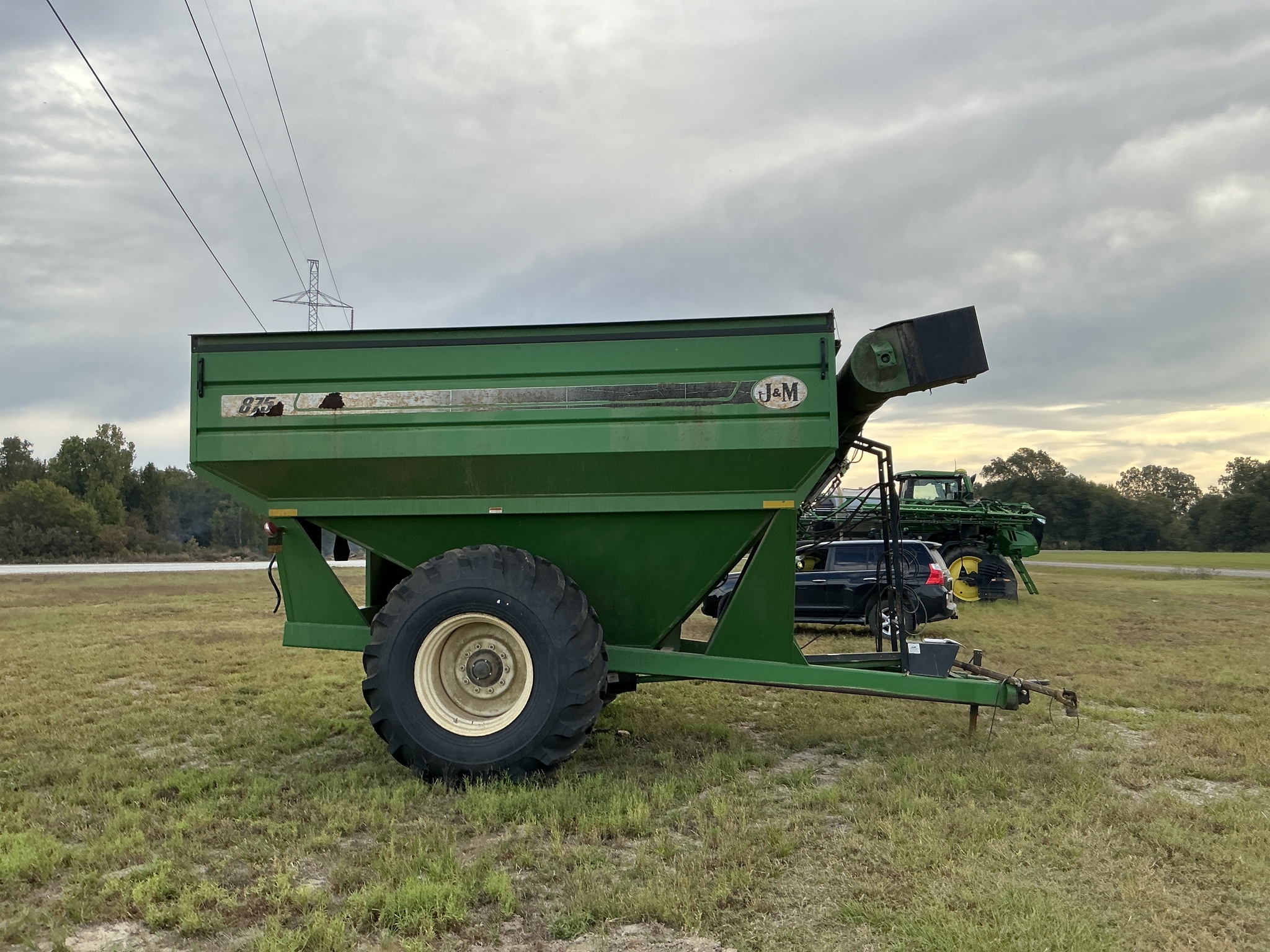 2013 J&M 875 Grain Cart