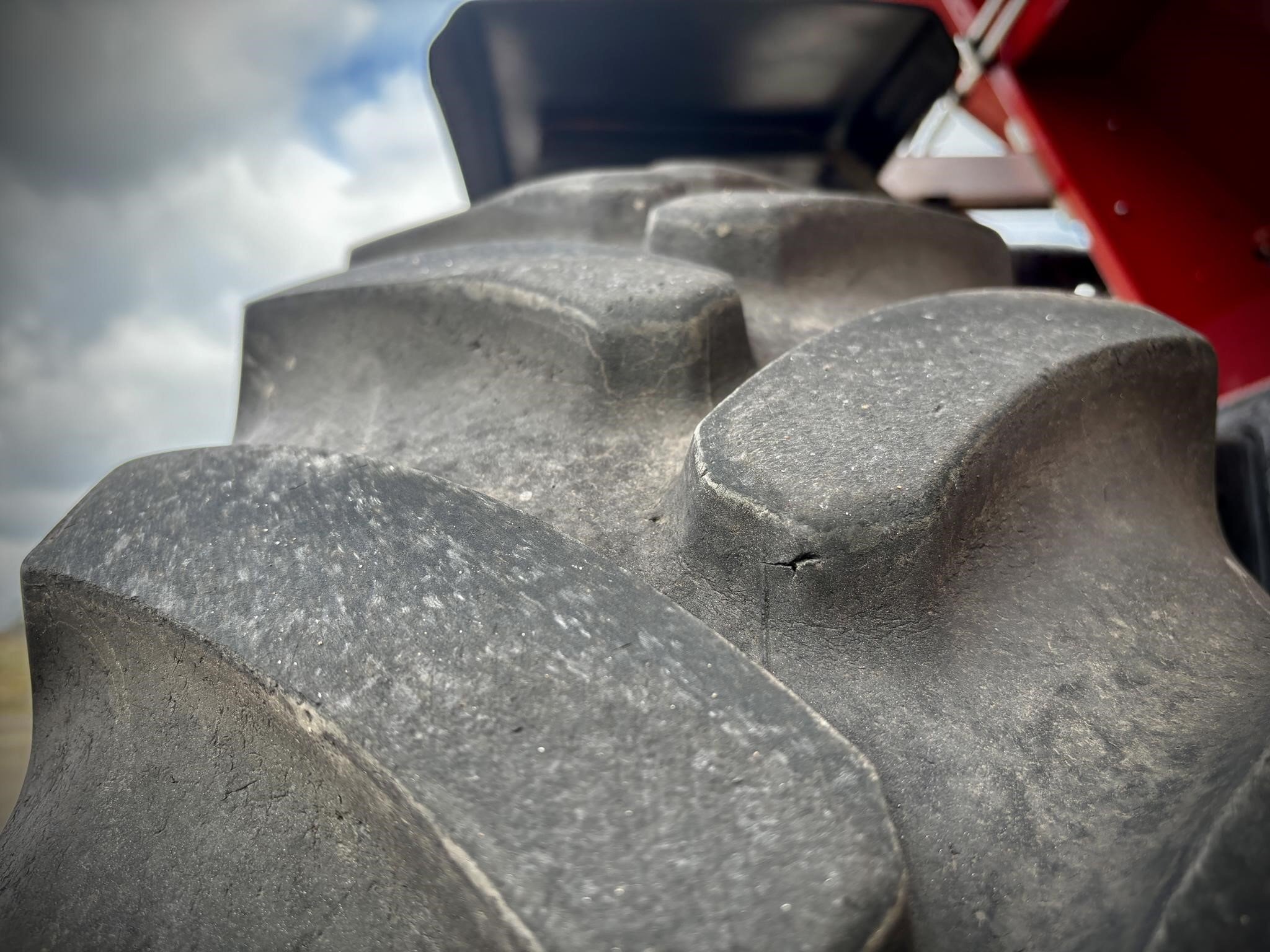 2019 Case IH TRIDENT 5550 Self-Propelled Sprayer