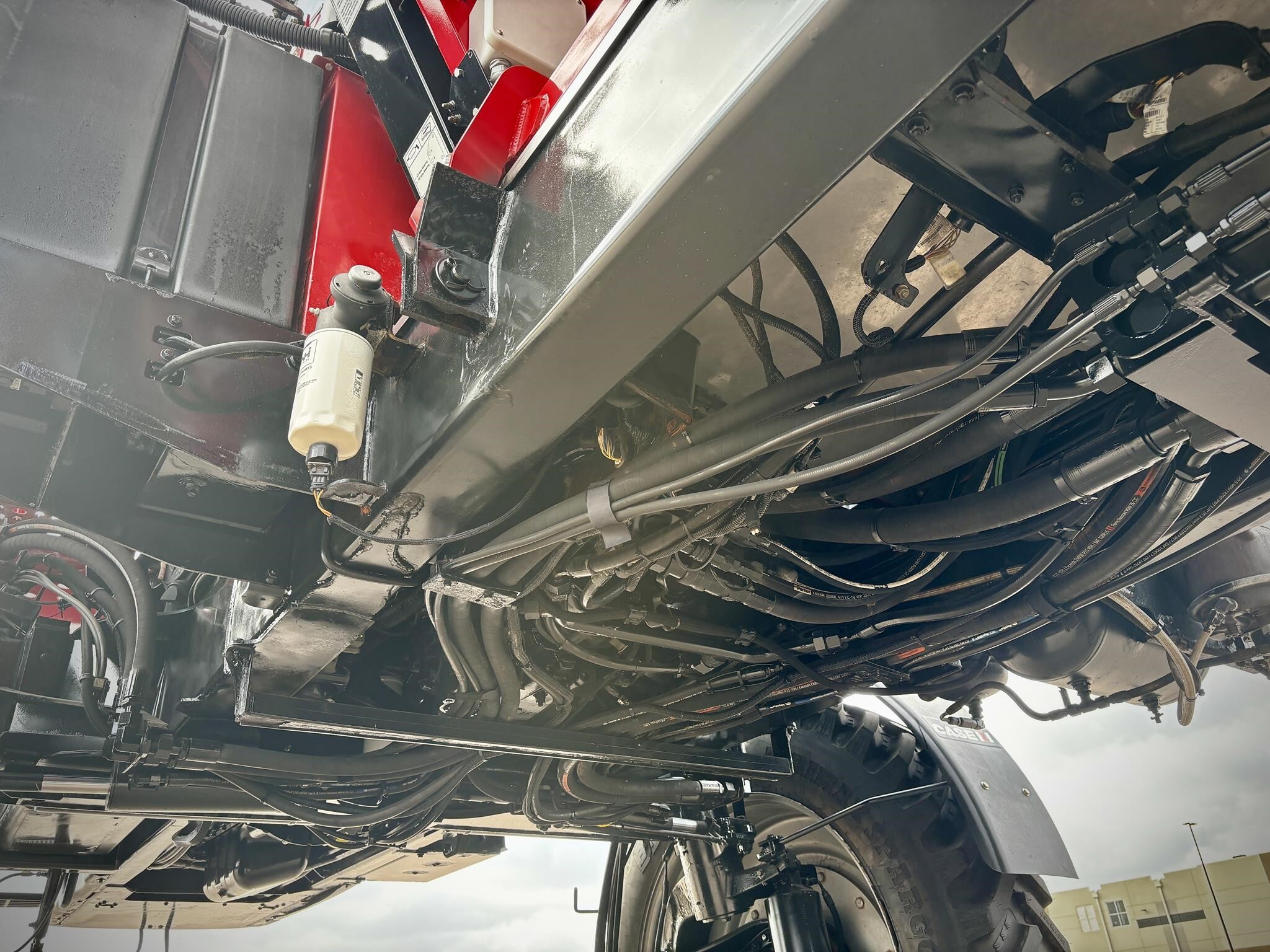 2019 Case IH TRIDENT 5550 Self-Propelled Sprayer