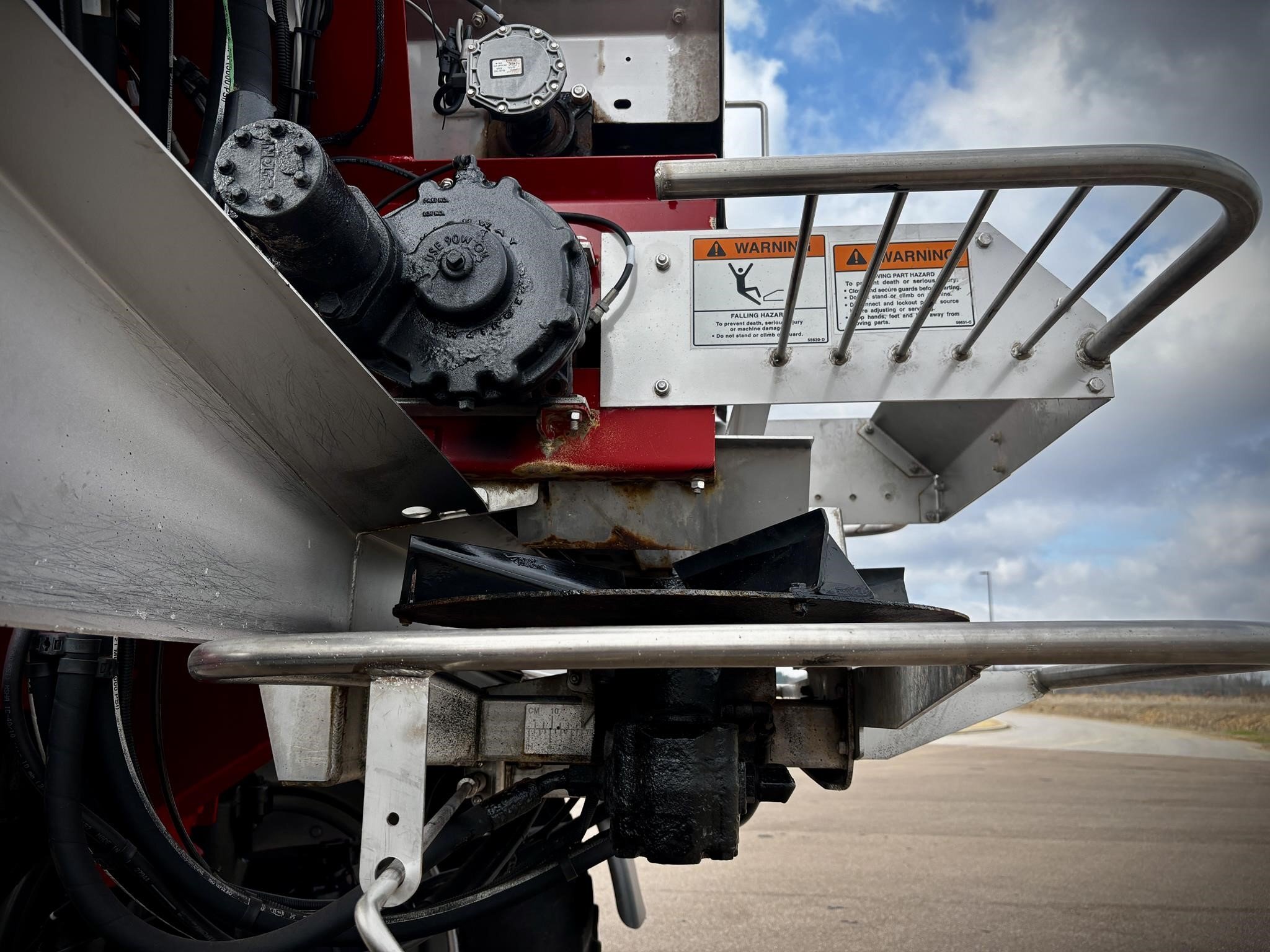 2019 Case IH TRIDENT 5550 Self-Propelled Sprayer