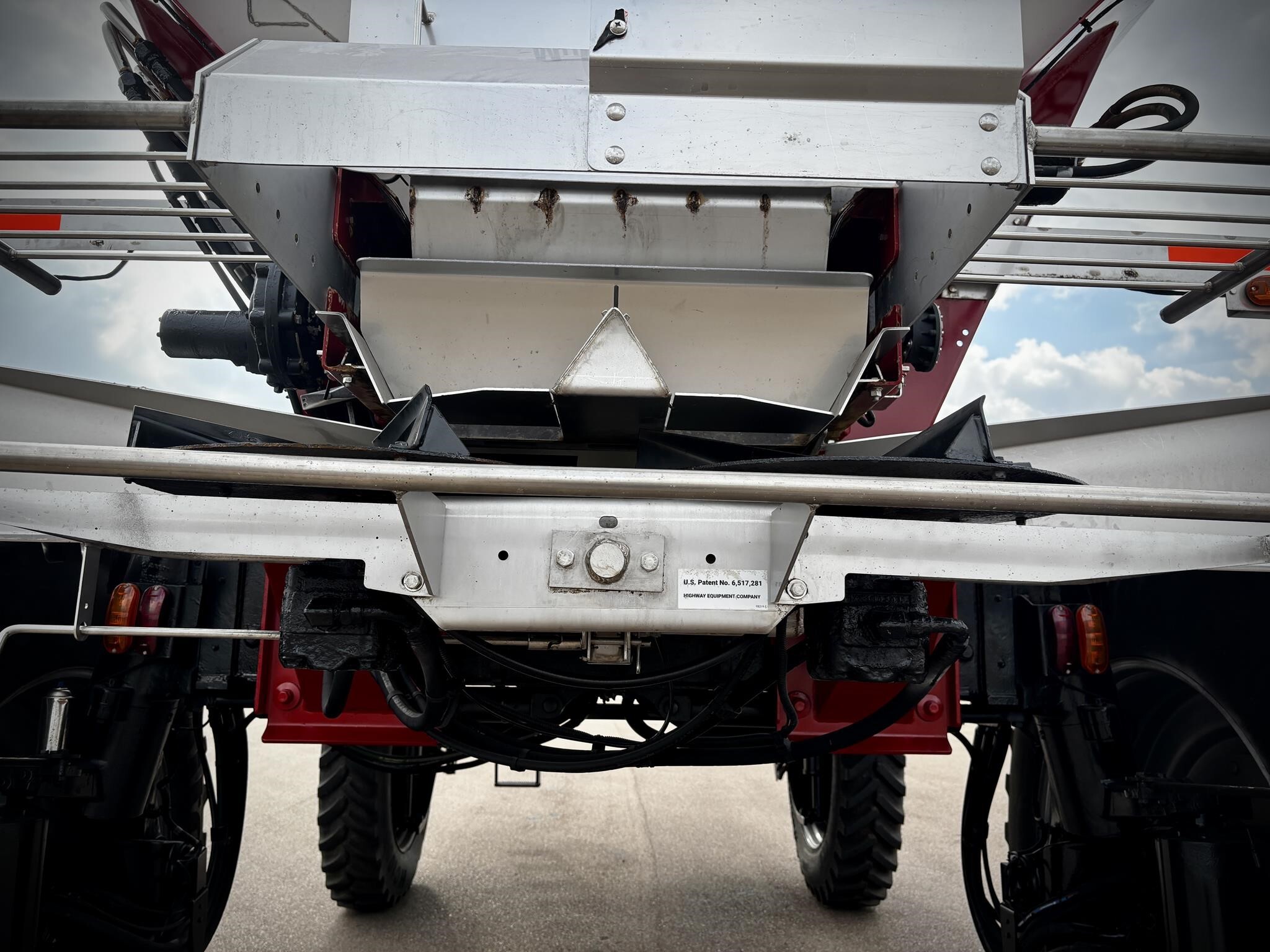 2019 Case IH TRIDENT 5550 Self-Propelled Sprayer