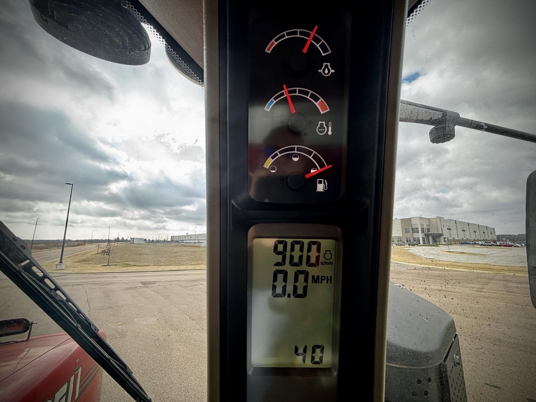2019 Case IH TRIDENT 5550 Self-Propelled Sprayer
