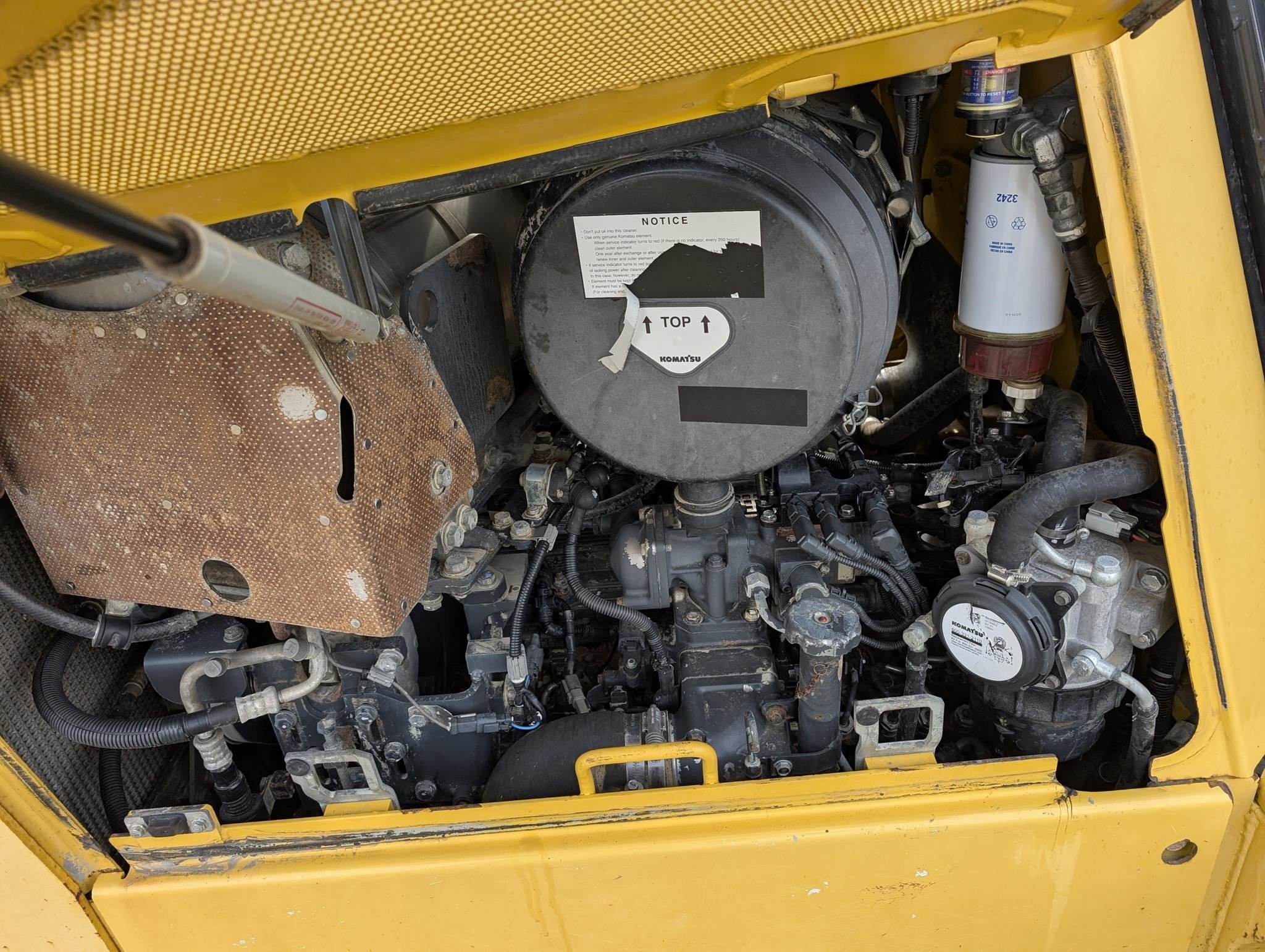 2014 Komatsu D65PX-17 Dozer