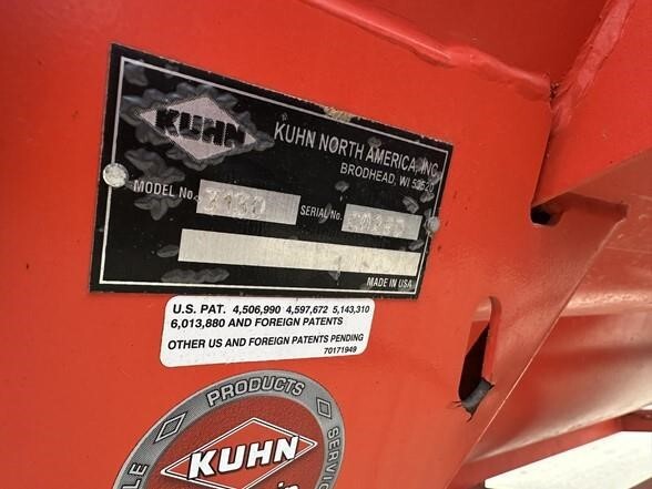2013 Kuhn Knight 3130 Grinders and Mixer
