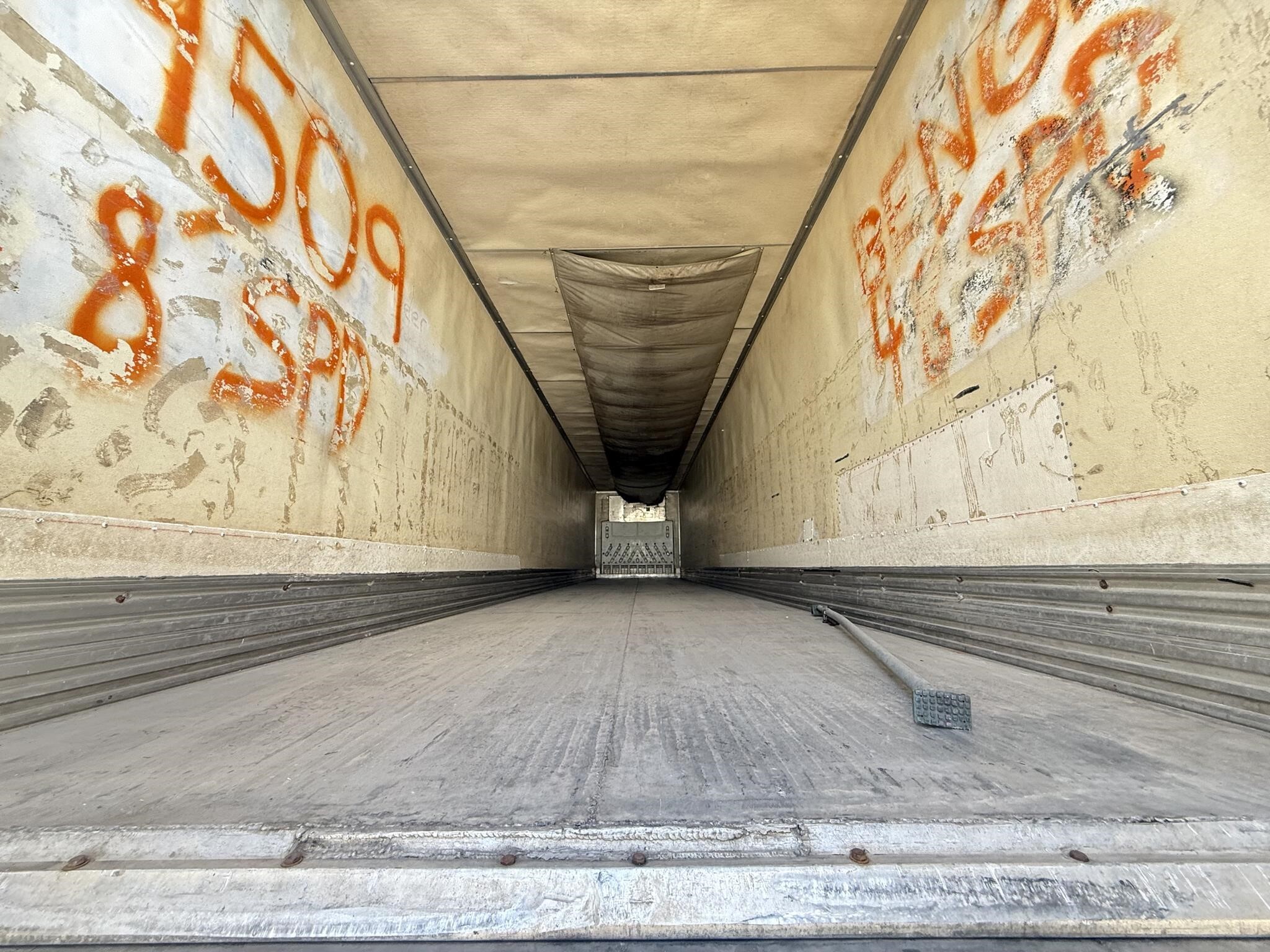 1998 Utility 48 FT SPREAD AXLE REEFER Box Trucks/Trailer