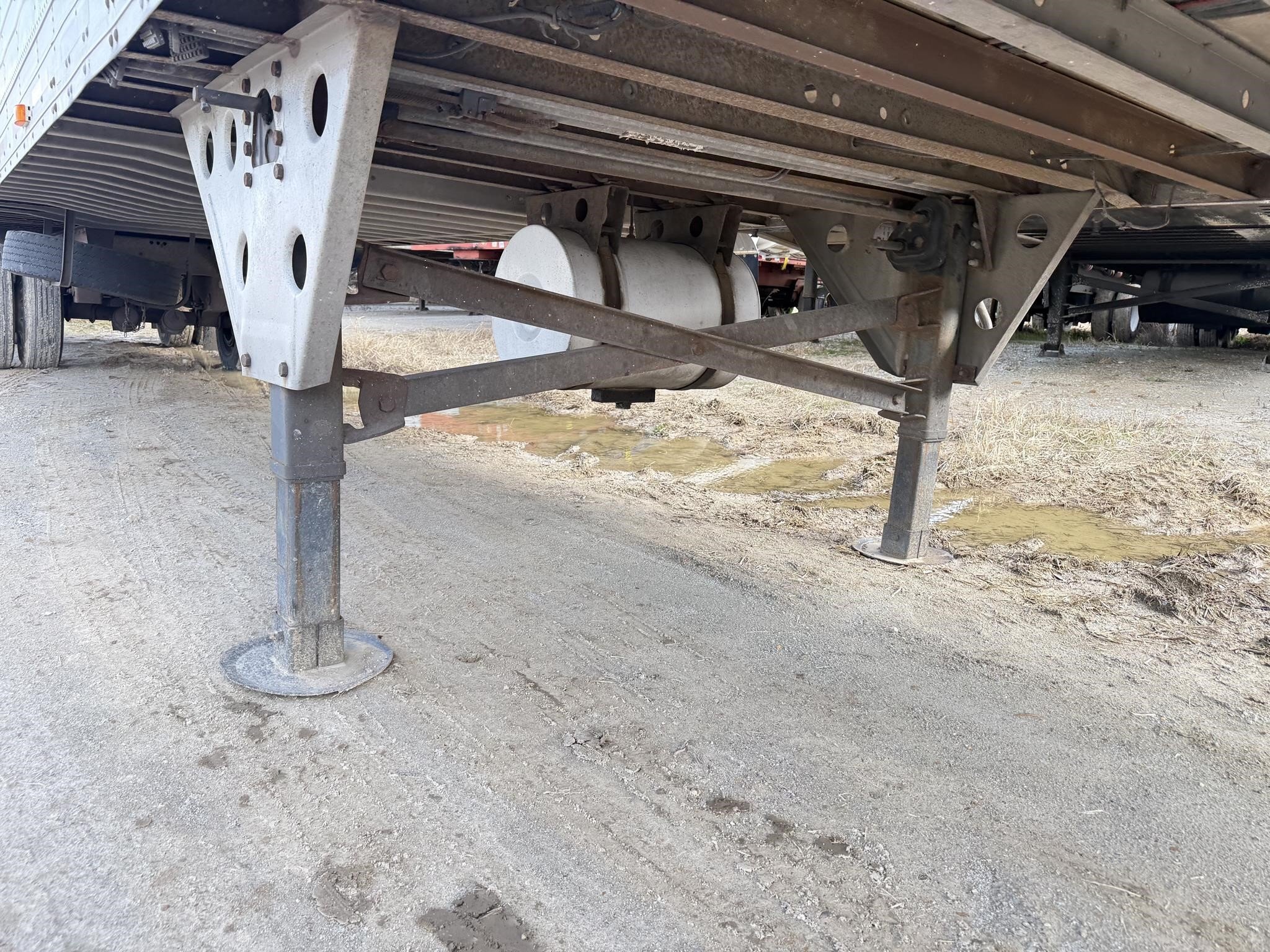 1998 Utility 48 FT SPREAD AXLE REEFER Box Trucks/Trailer