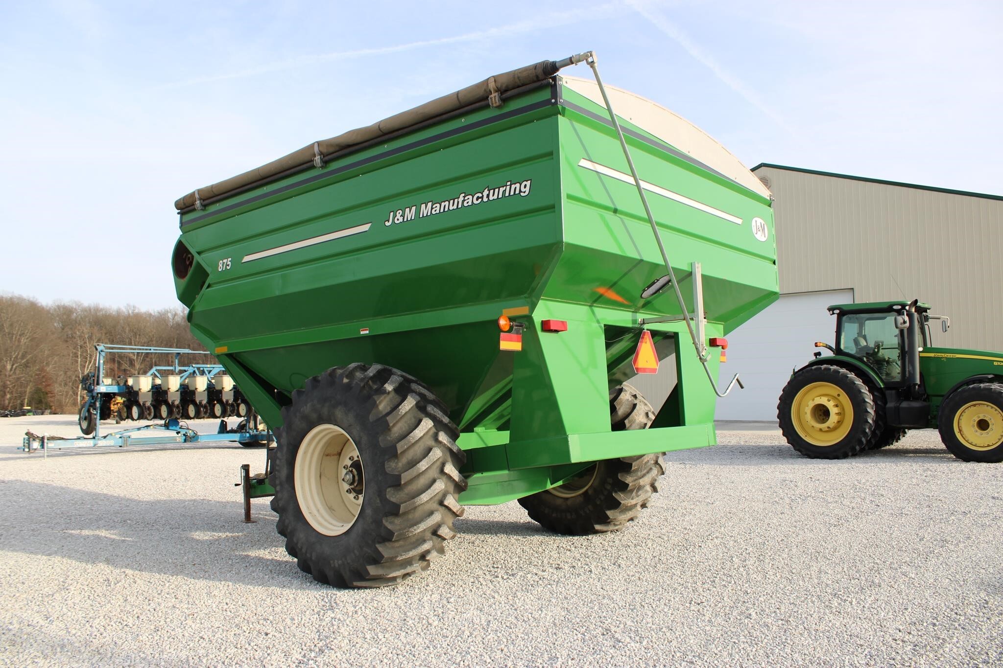  J&M 875-18 Grain Cart