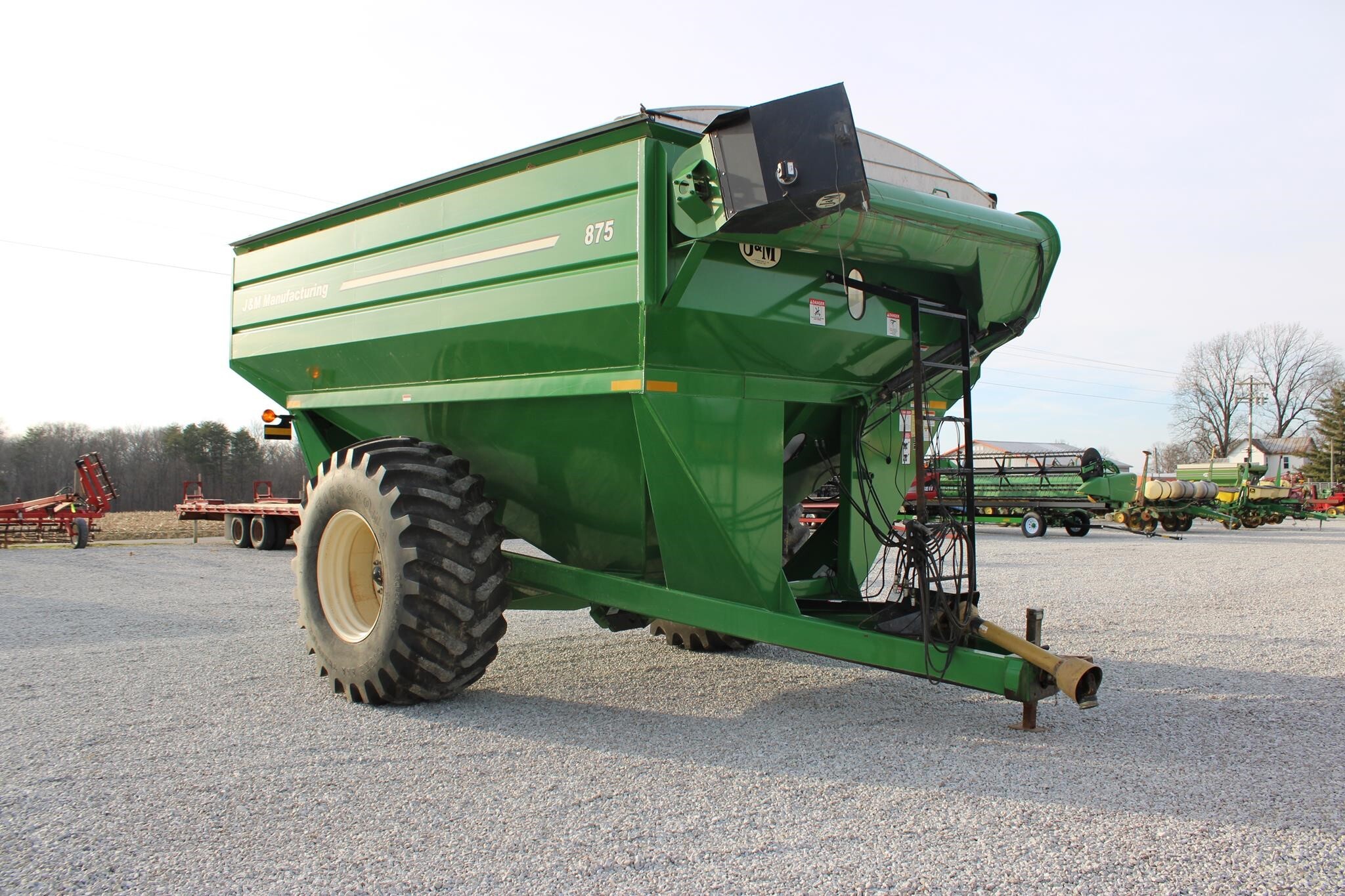  J&M 875-18 Grain Cart
