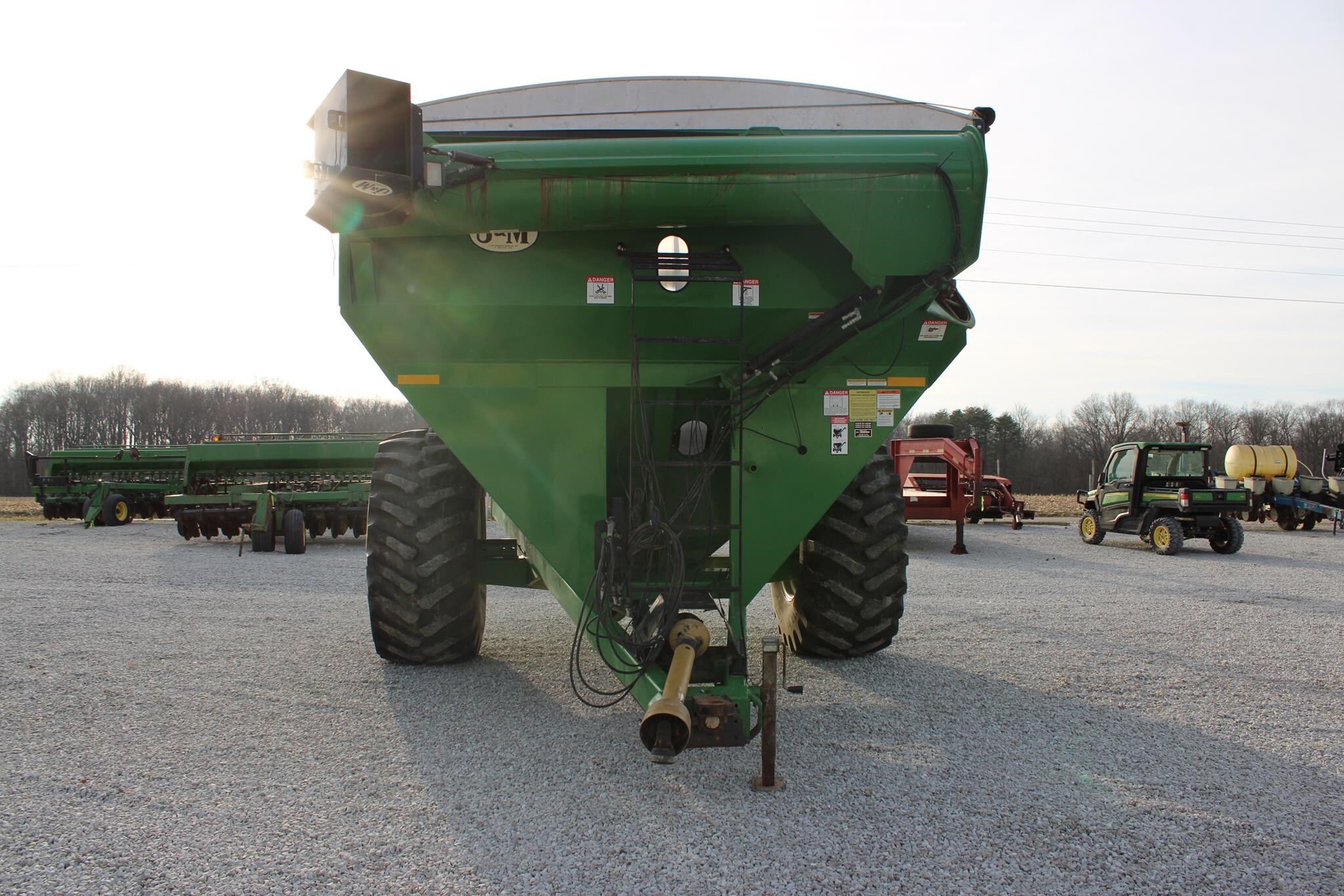  J&M 875-18 Grain Cart