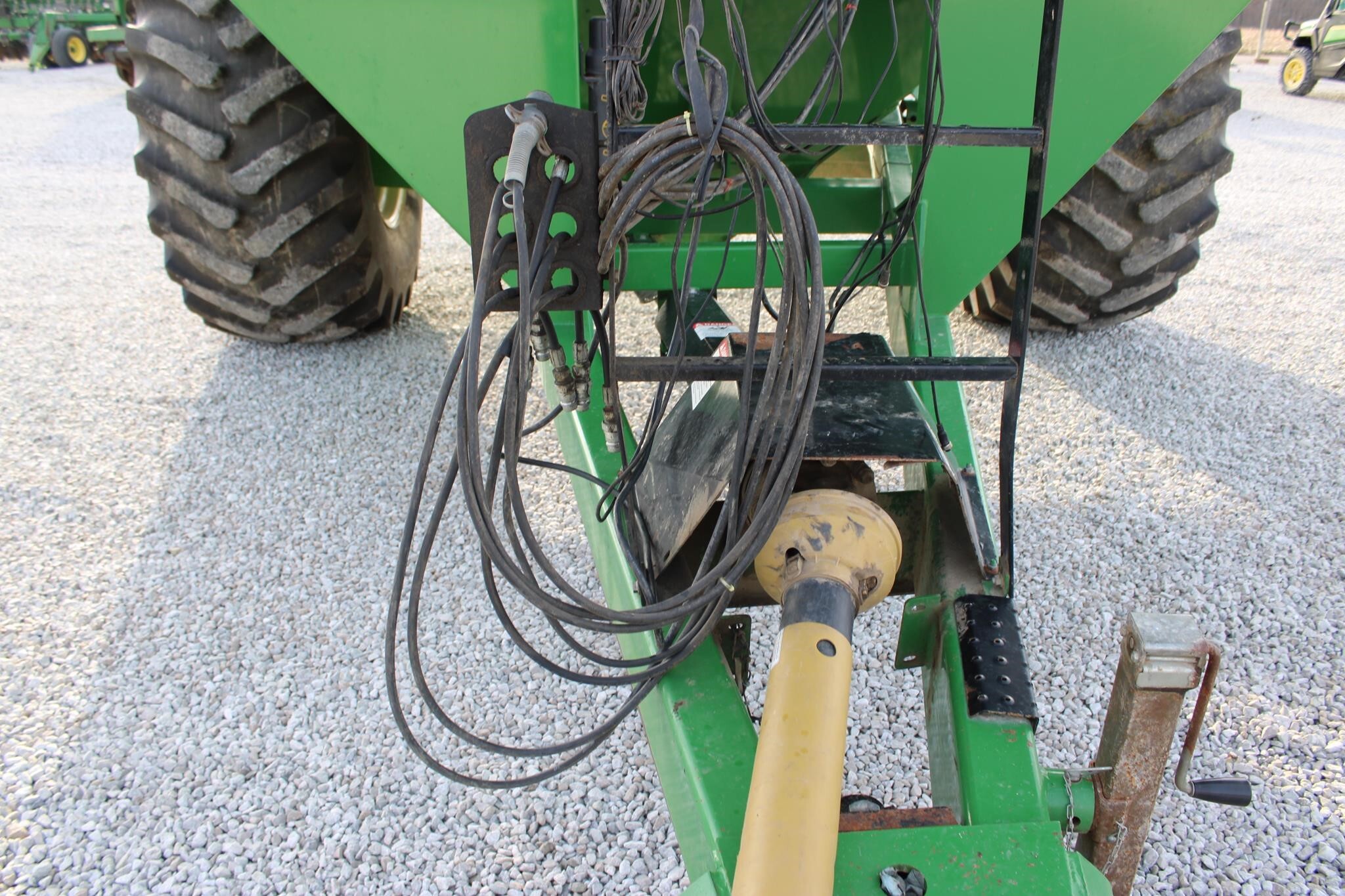  J&M 875-18 Grain Cart