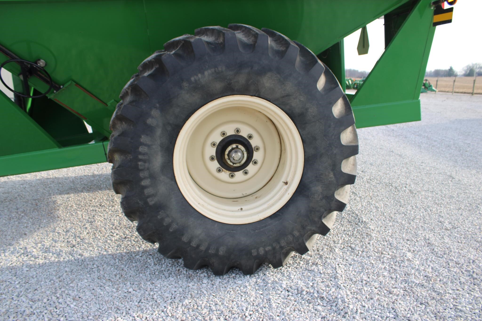  J&M 875-18 Grain Cart