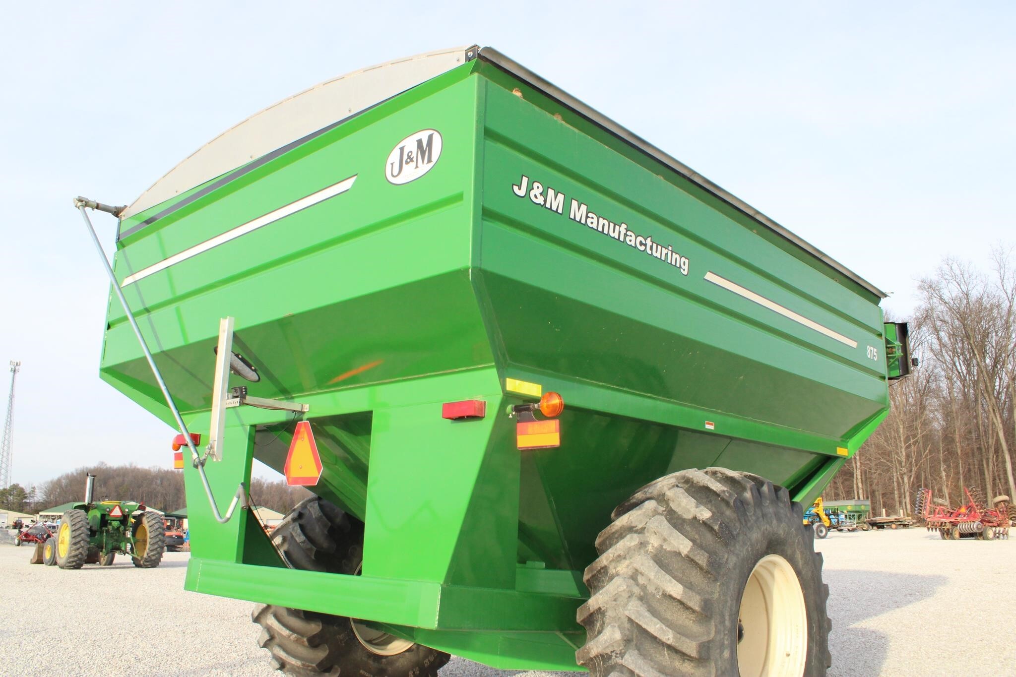  J&M 875-18 Grain Cart