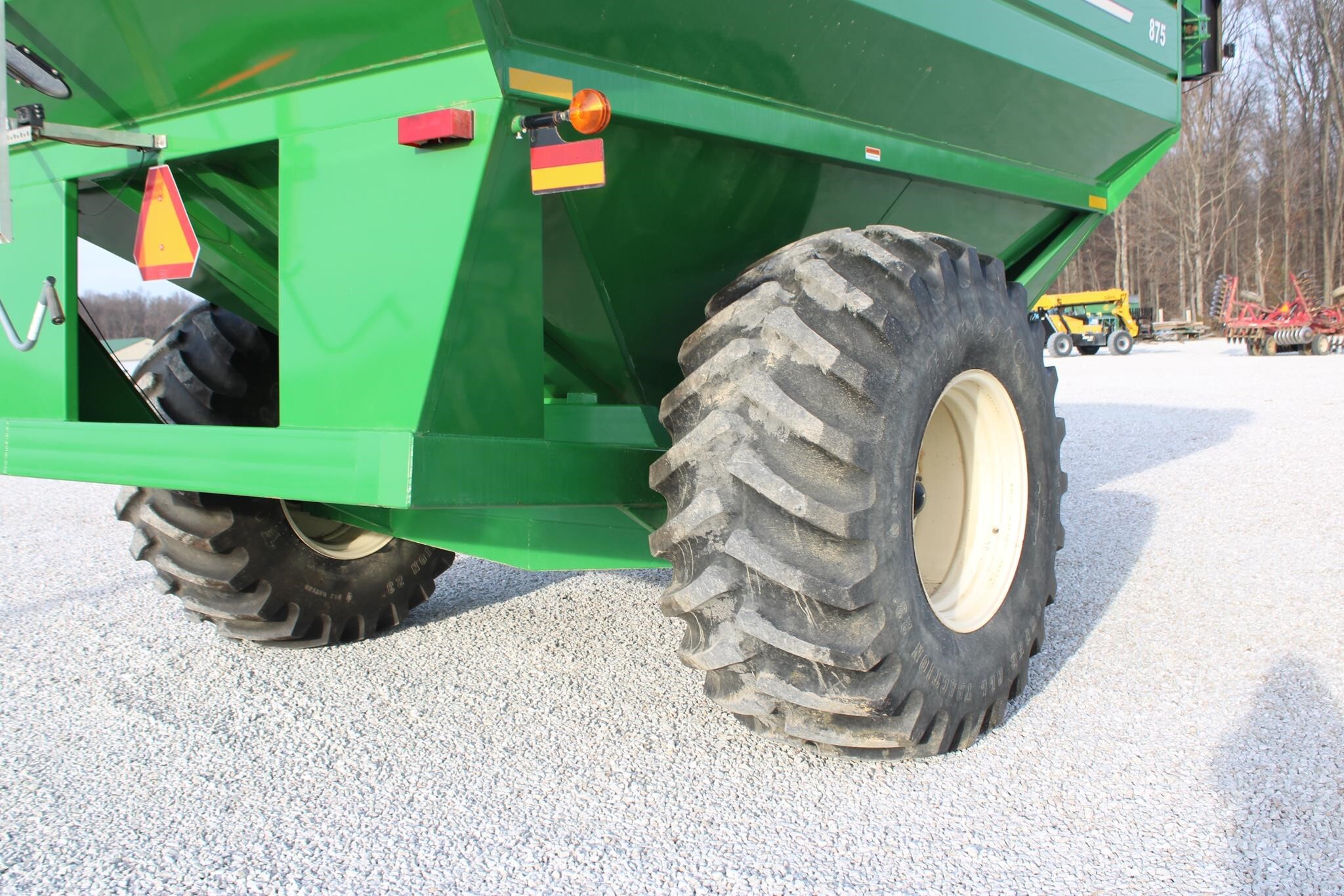  J&M 875-18 Grain Cart