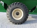  J&M 875-18 Grain Cart