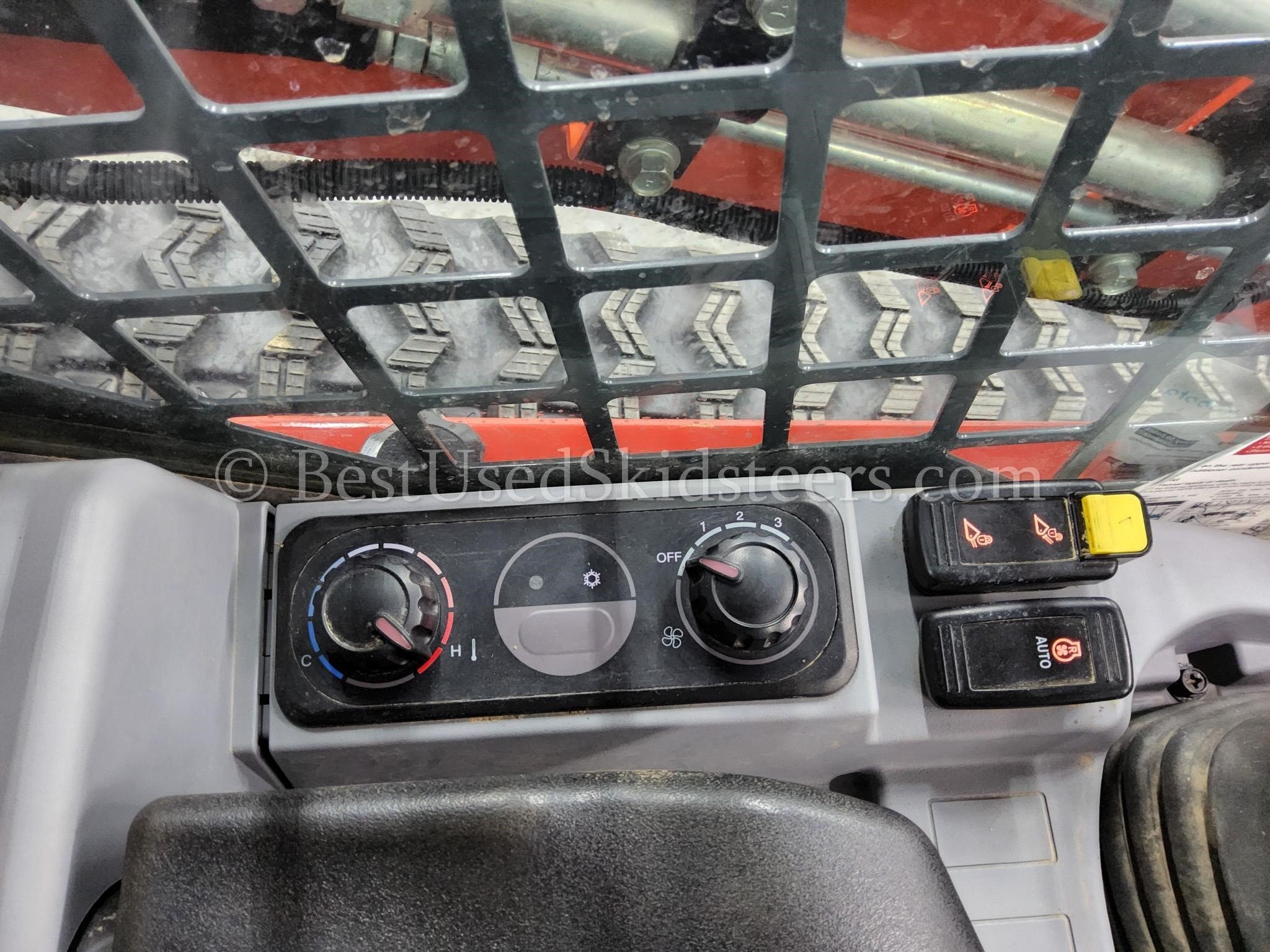 2024 Kubota SVL75-3 Skid Steer