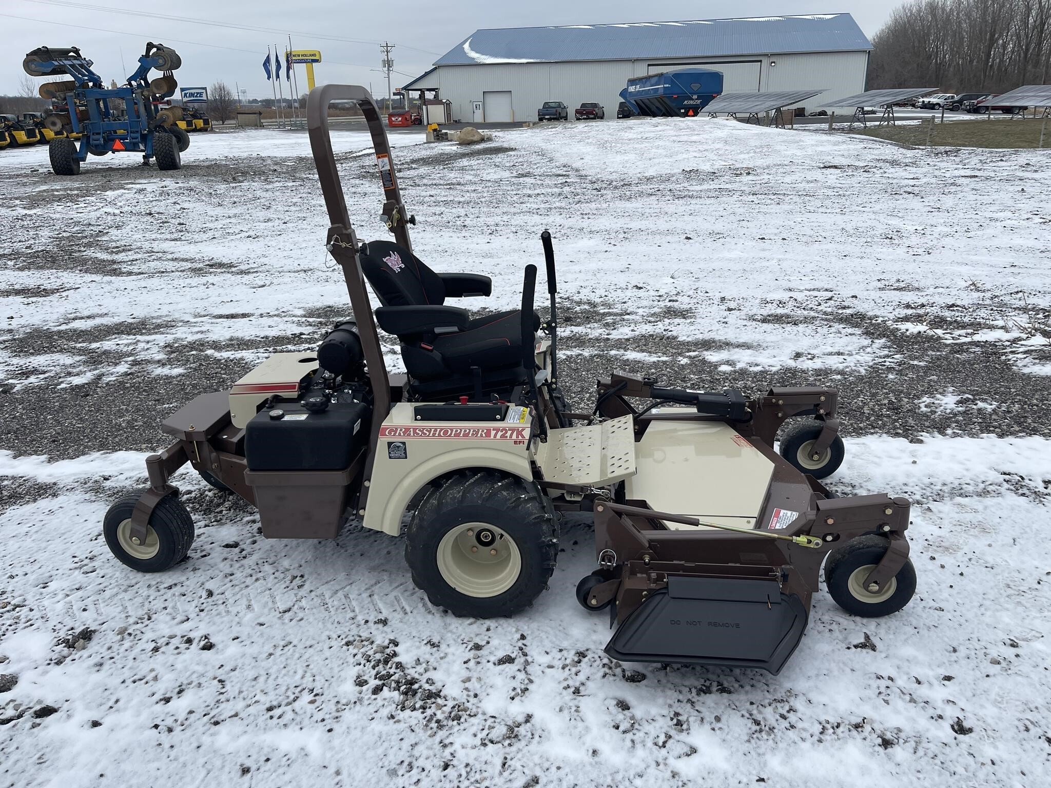 2026 Grasshopper 727T6 Lawn Mower