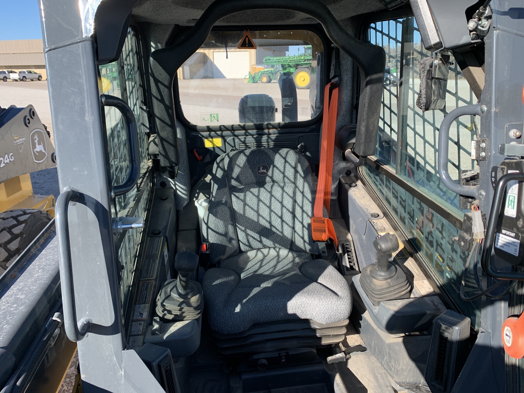 2023 Deere 320G Skid Steer